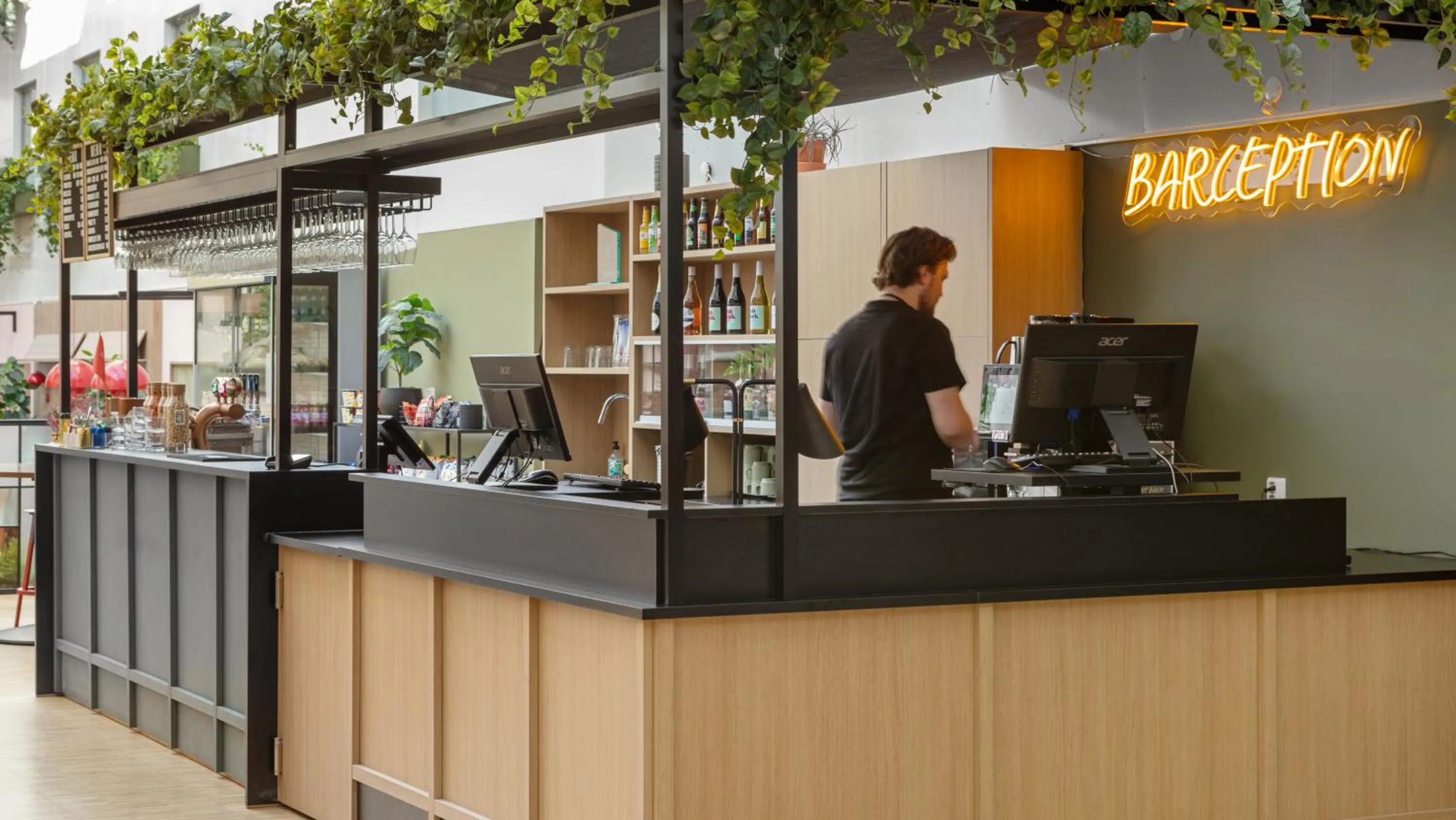 Lobby or reception in Comfort Hotel Trondheim