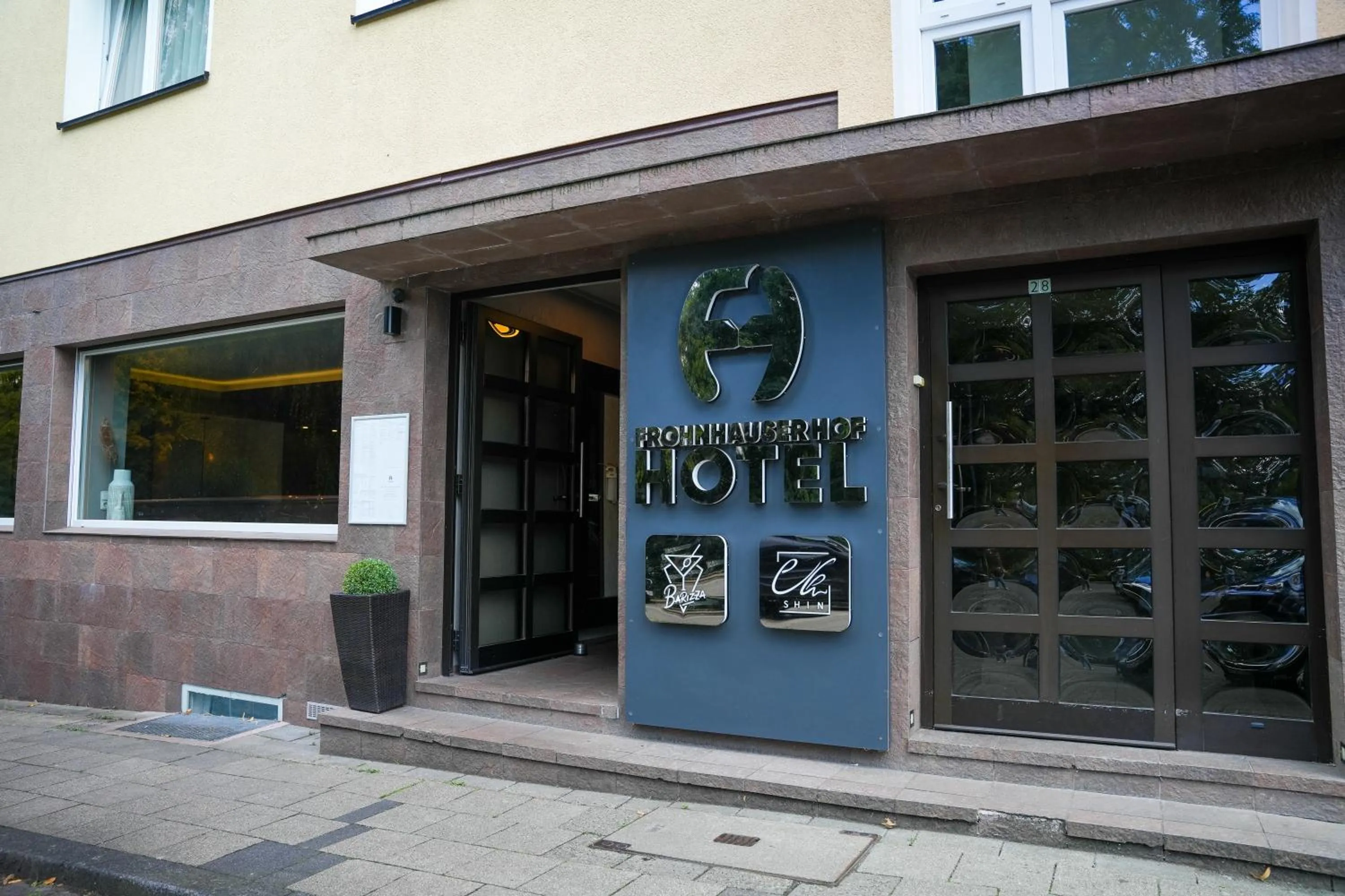 Property logo or sign in Hotel Frohnhauser Hof