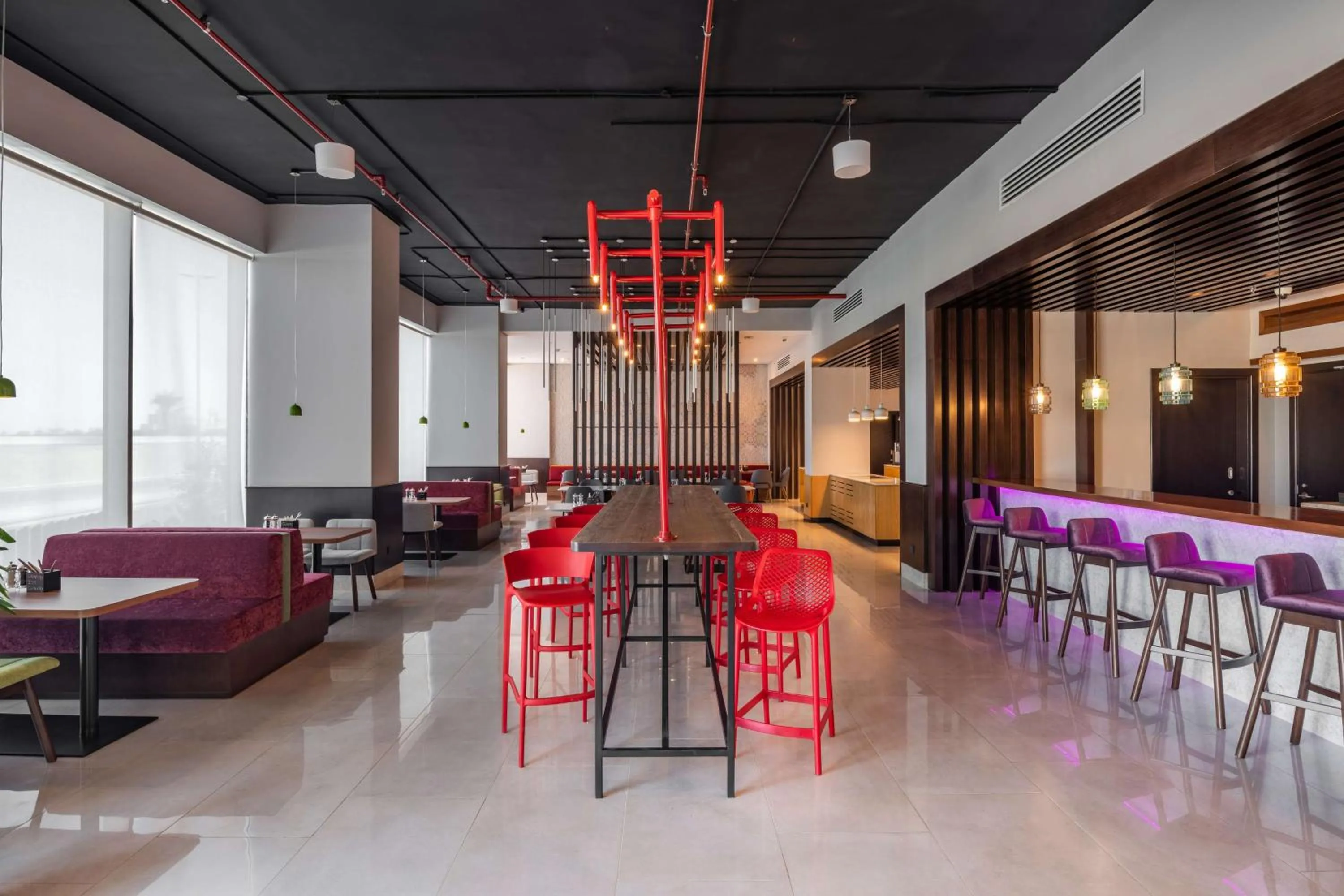 Restaurant/places to eat in Park Inn by Radisson Jeddah Madinah Road