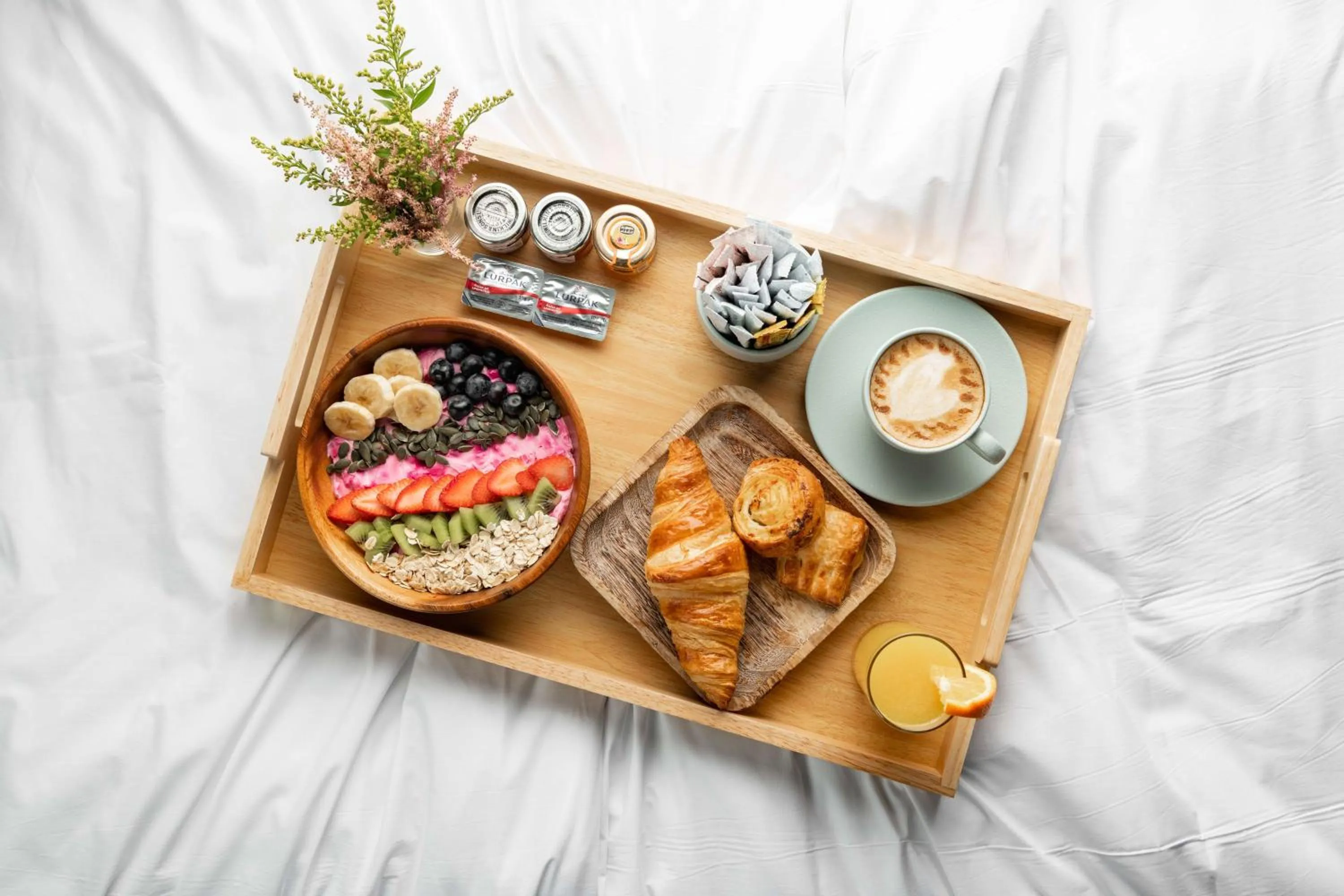 Breakfast in Park Inn by Radisson Jeddah Madinah Road