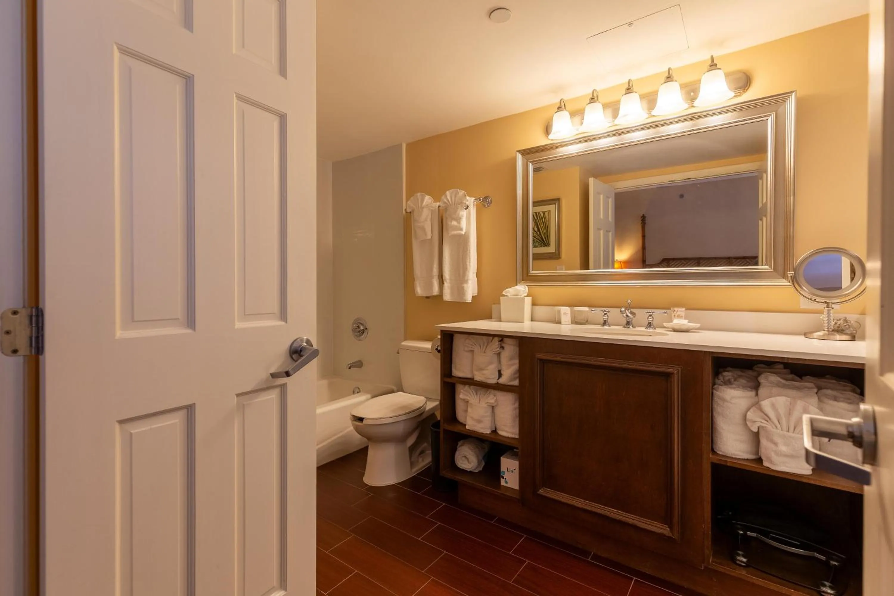 Bathroom in The Lago Mar Beach Resort and Club