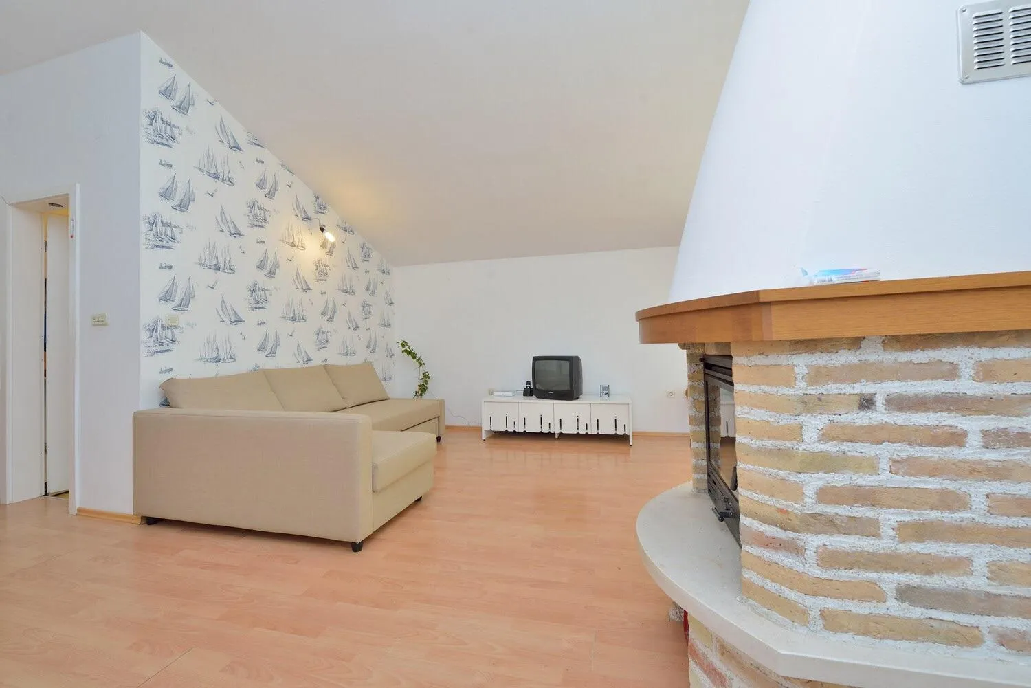 TV and multimedia in Apartments Yvonne