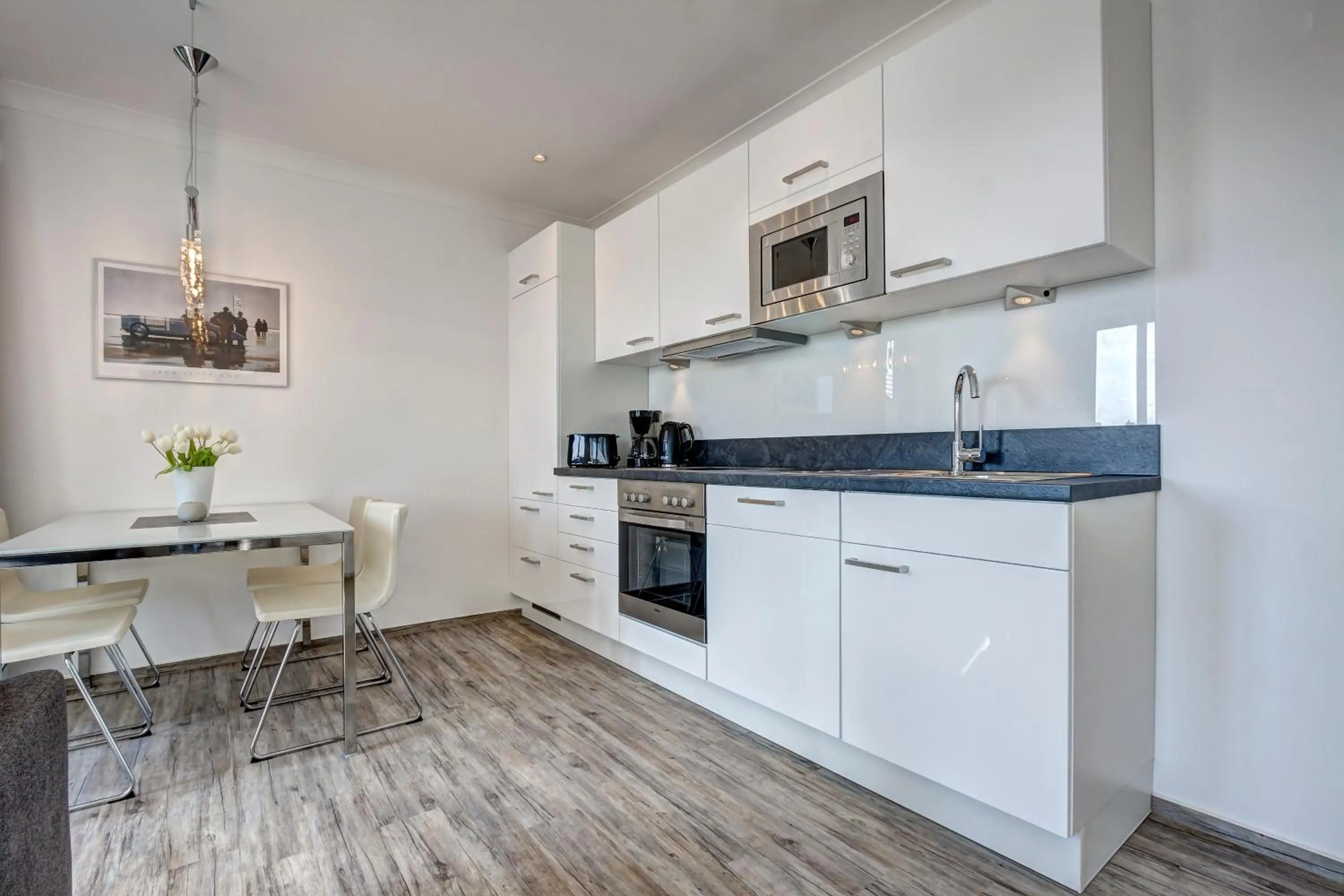 Kitchen or kitchenette in Aparthotel Villa Lea