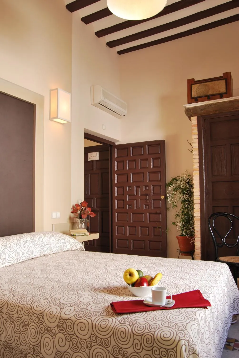 Photo of the whole room, Bed in Hotel Rural Casa Grande Almagro