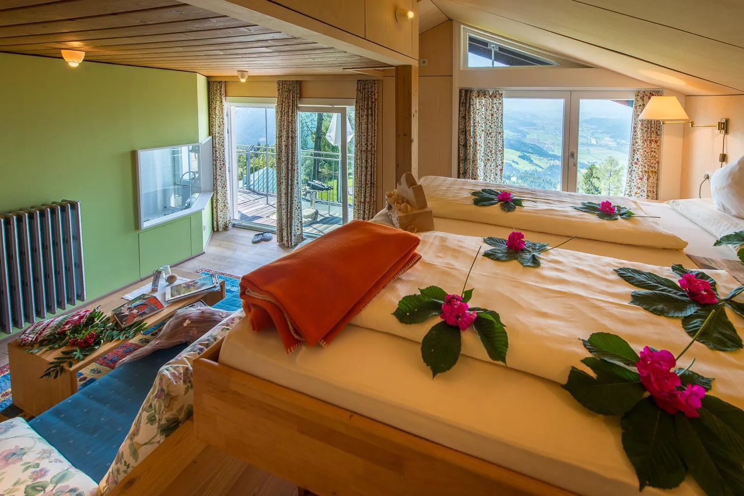 Day, Bed in Biohotel Grafenast