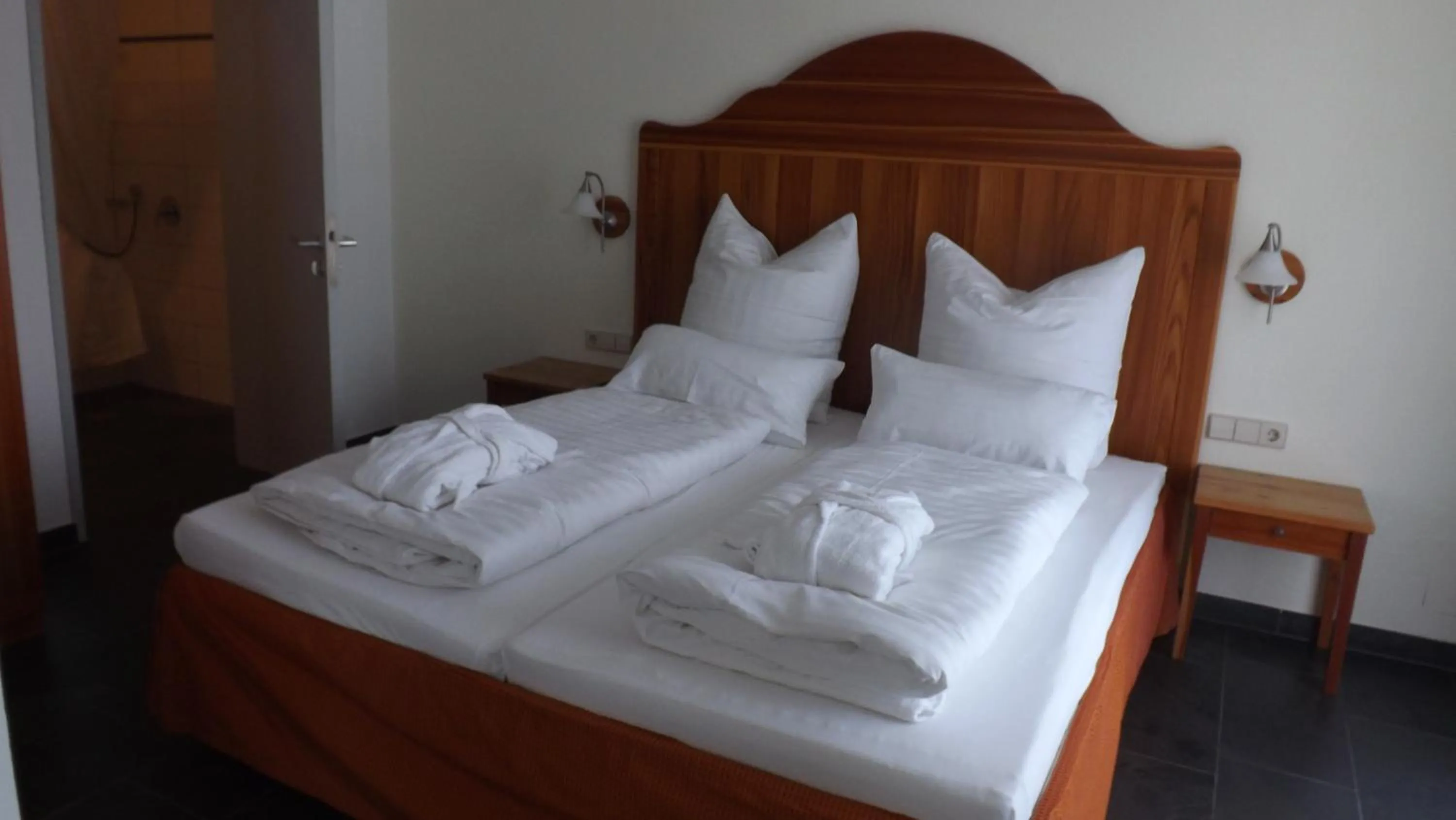 Bedroom, Bed in Schwarzwald Lodge Rothaus