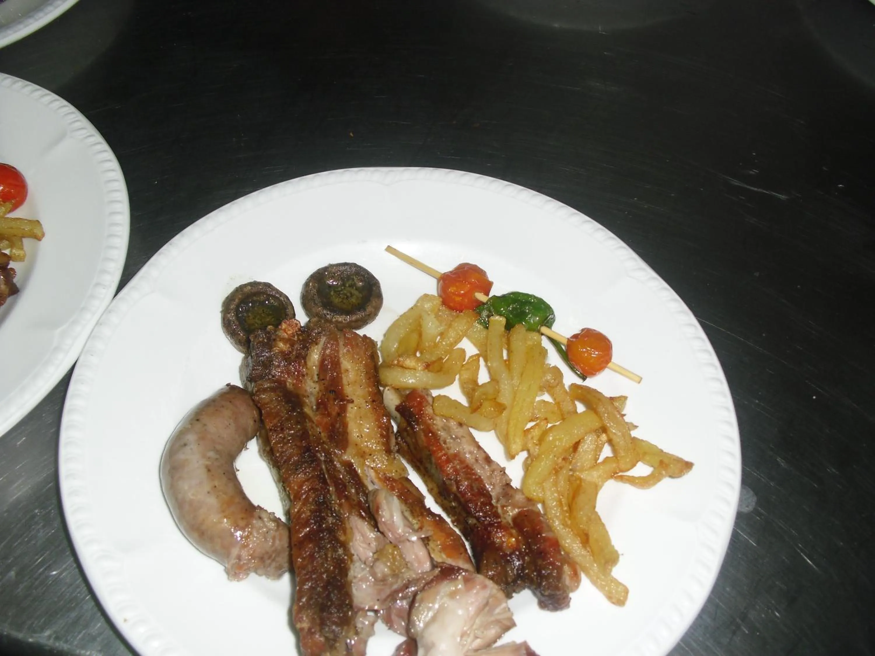 Food close-up in Hostal Vall D'Aneu by Arcas & Sambola