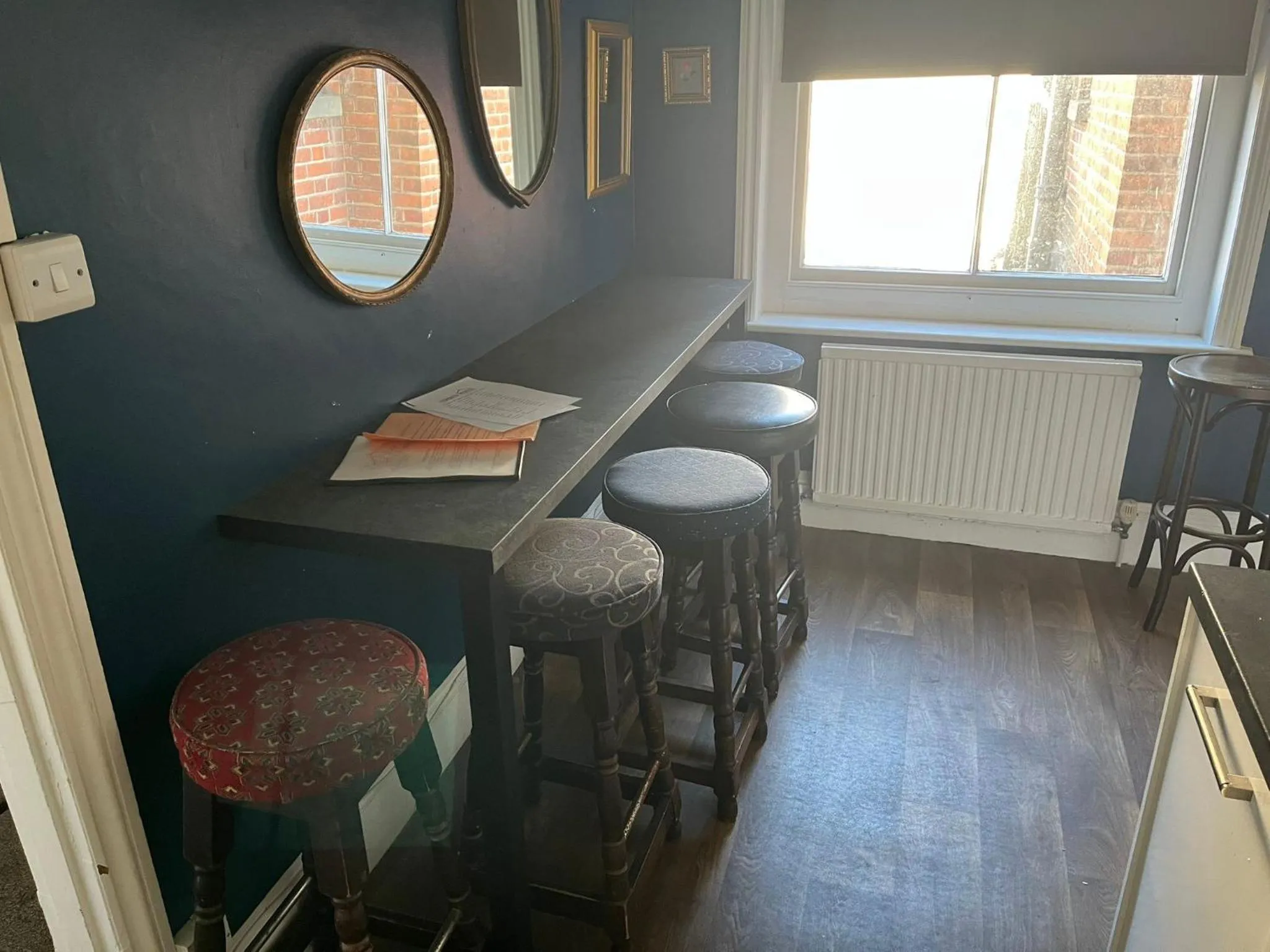 Kitchen or kitchenette in Corner House Apartment