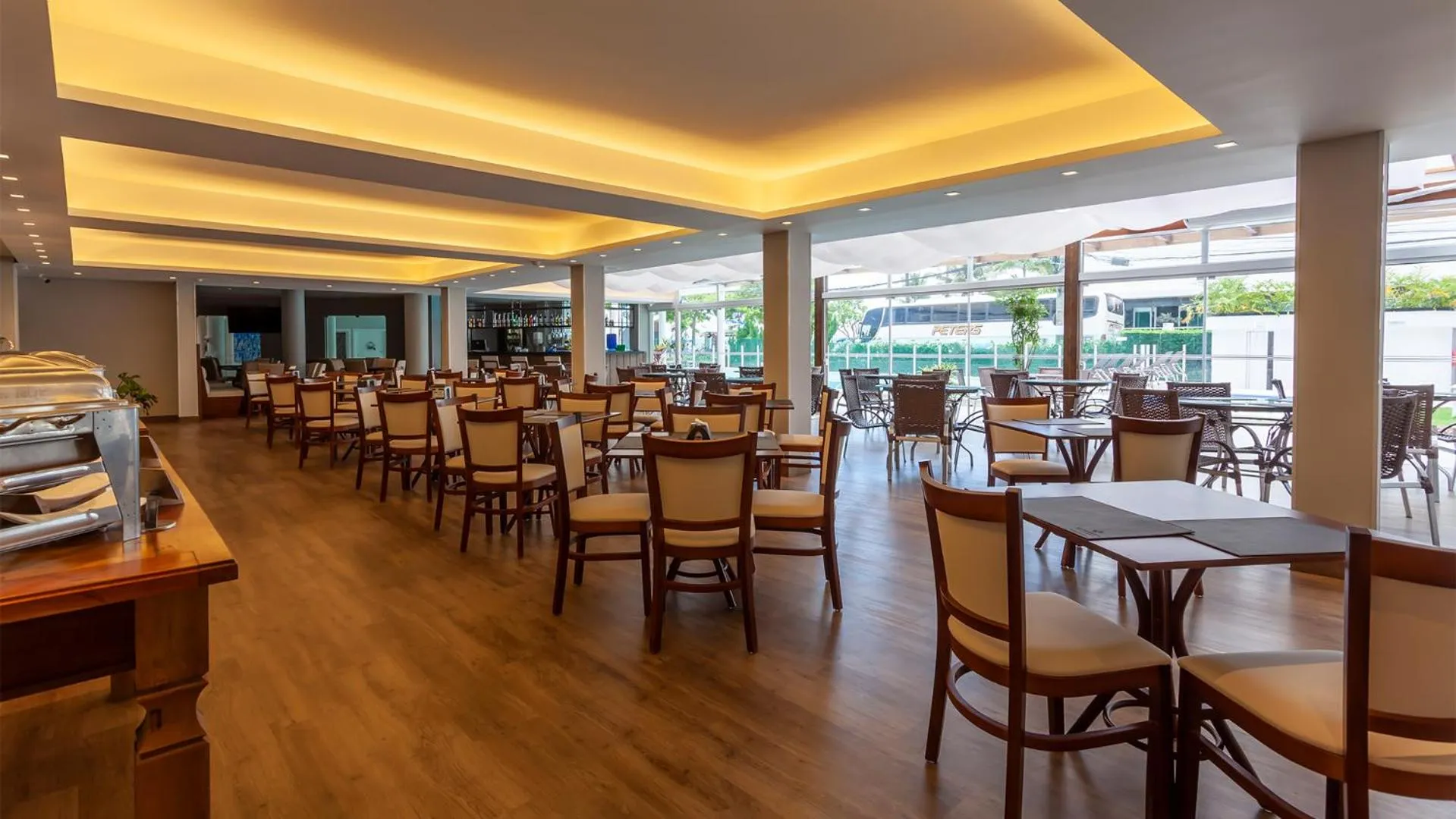 Restaurant/places to eat in Marambaia Hotel e Convenções