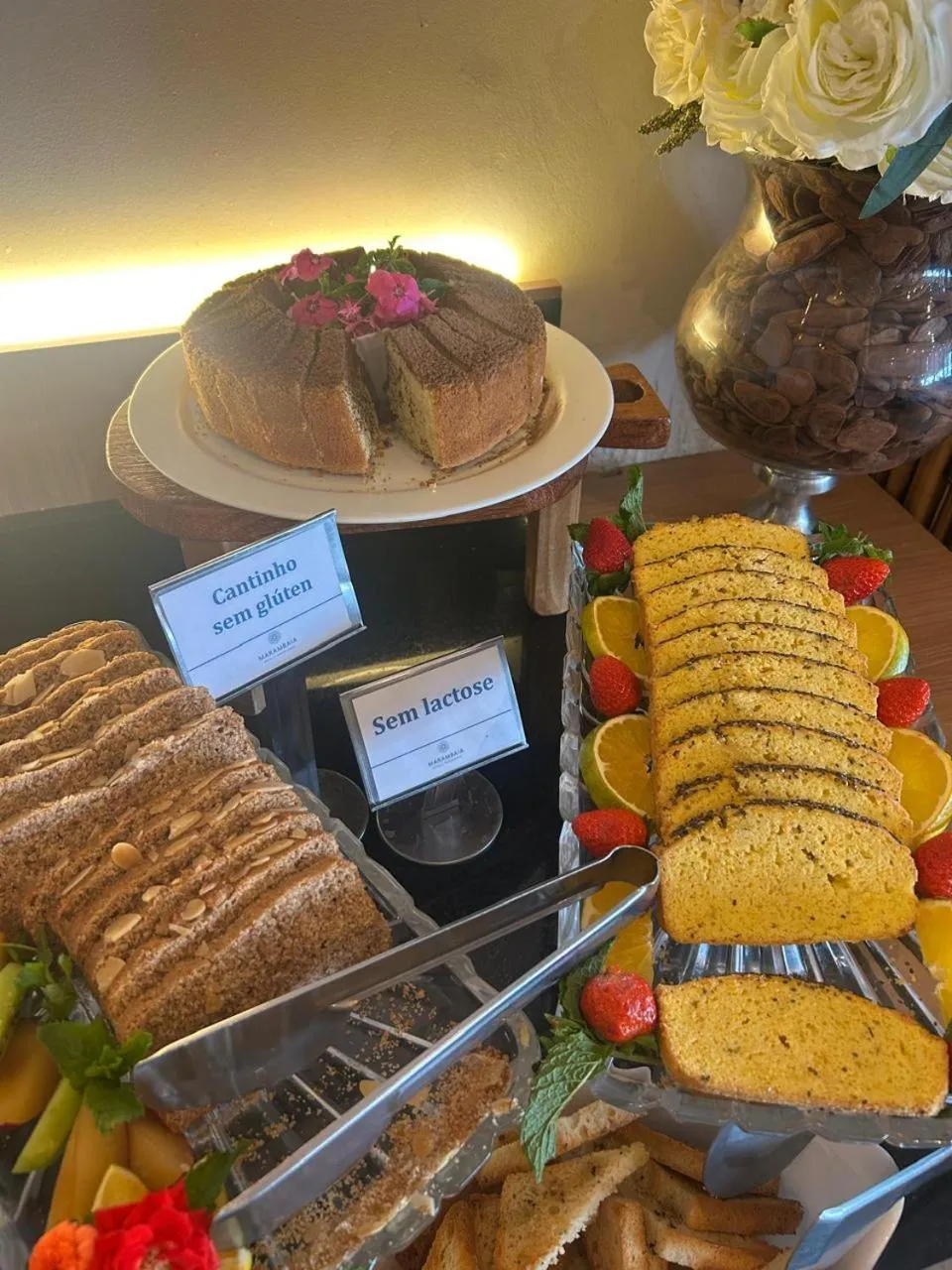 Food and drinks in Marambaia Hotel e Convenções