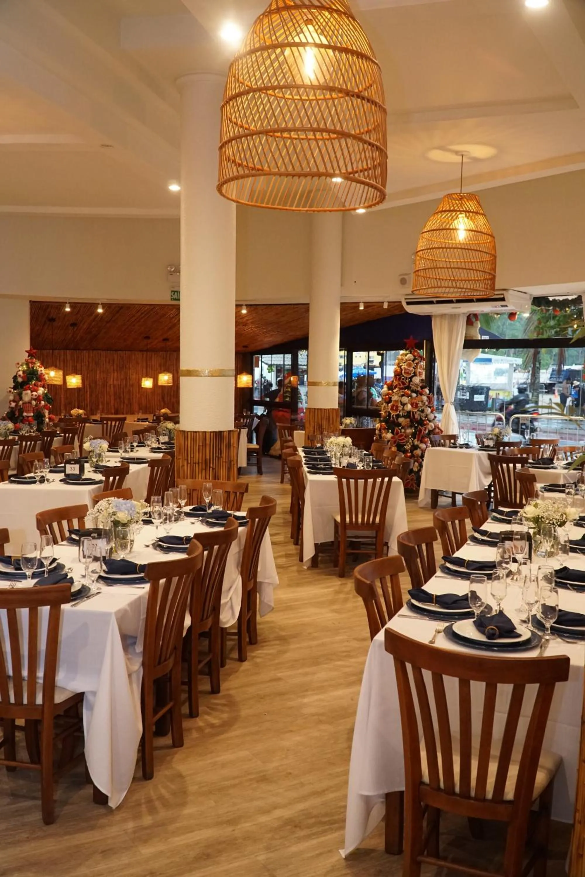 Restaurant/places to eat in Marambaia Hotel e Convenções