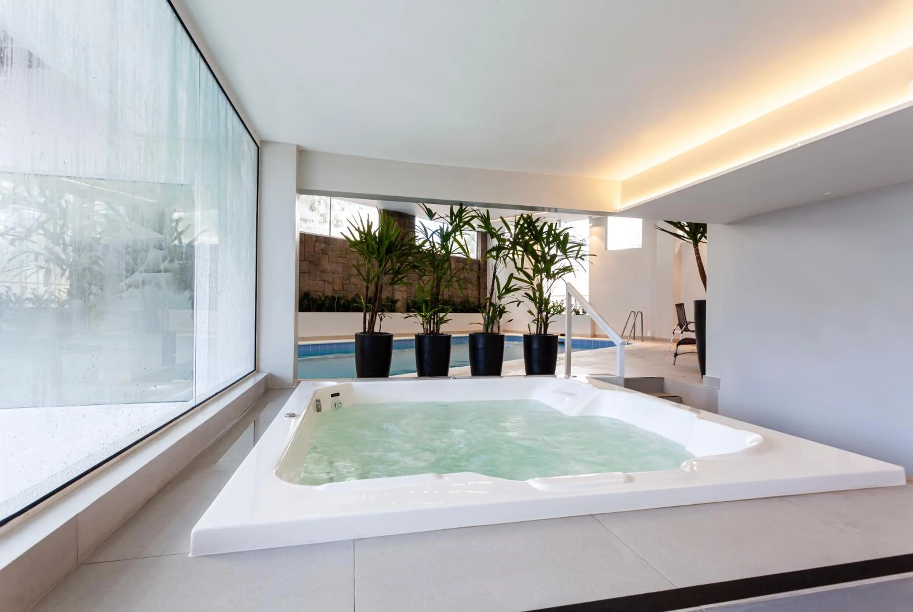 Hot Tub in Marambaia Hotel e Convenções