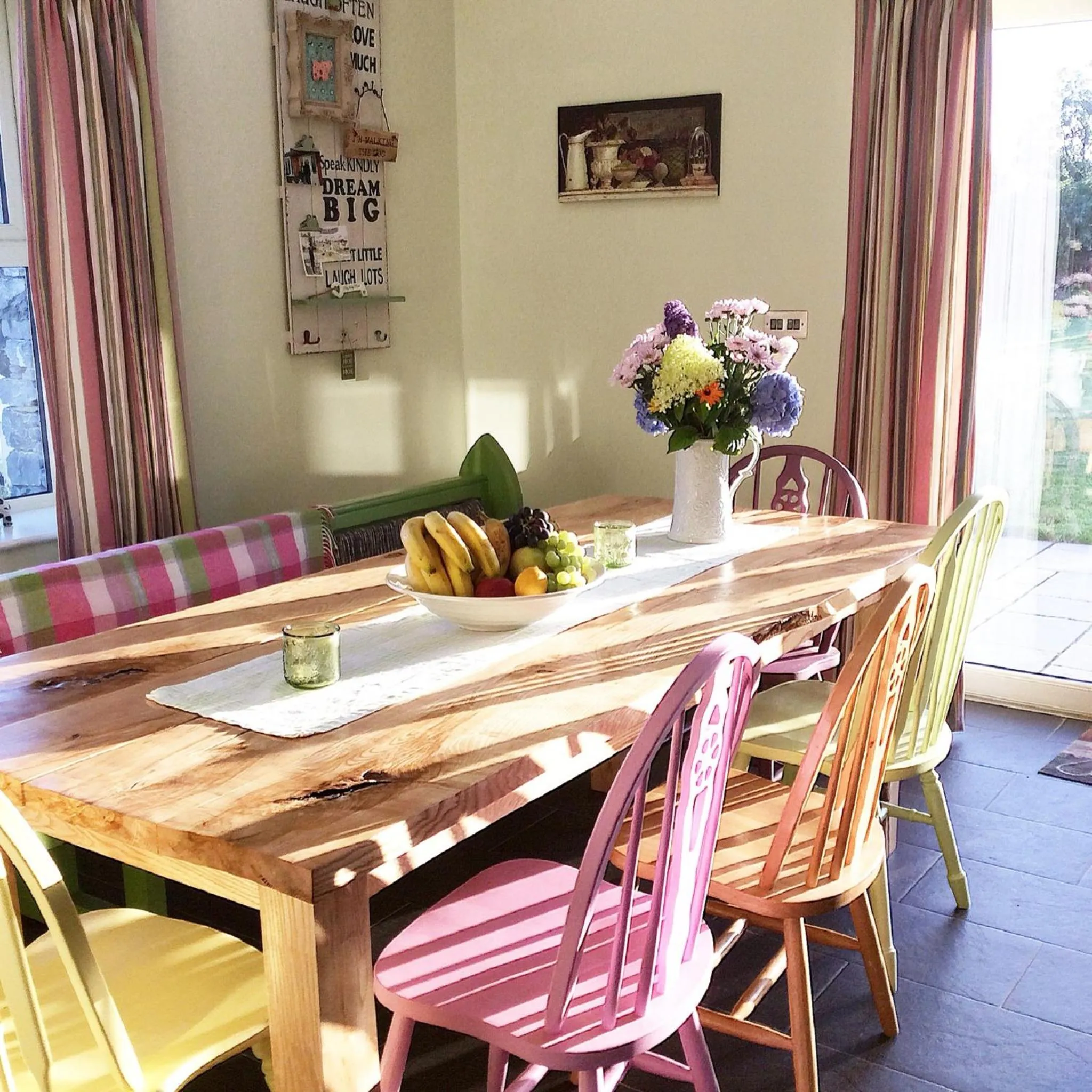 Dining area in Luachra Lodge
