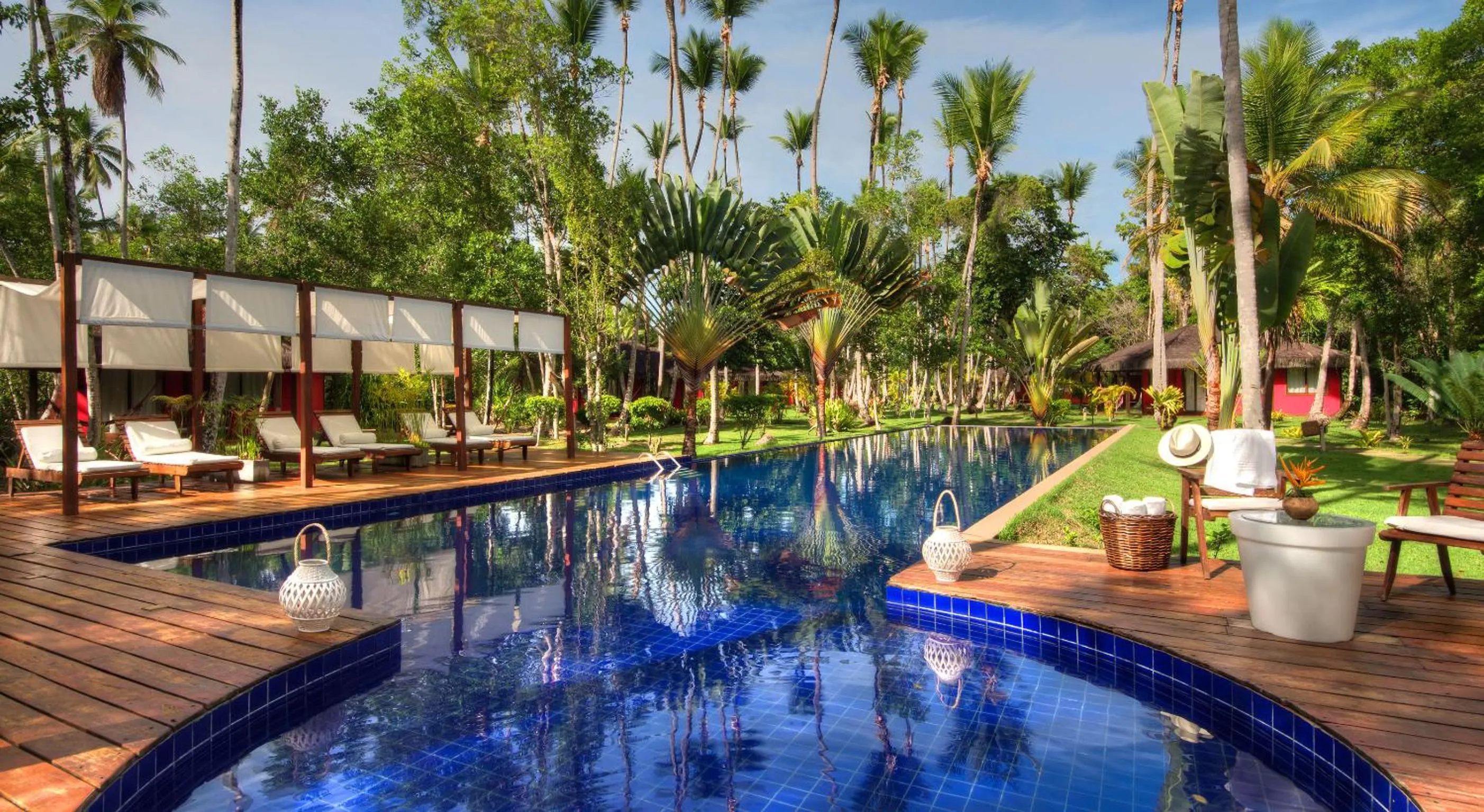 Swimming pool in Vila Dos Orixás Boutique Hotel