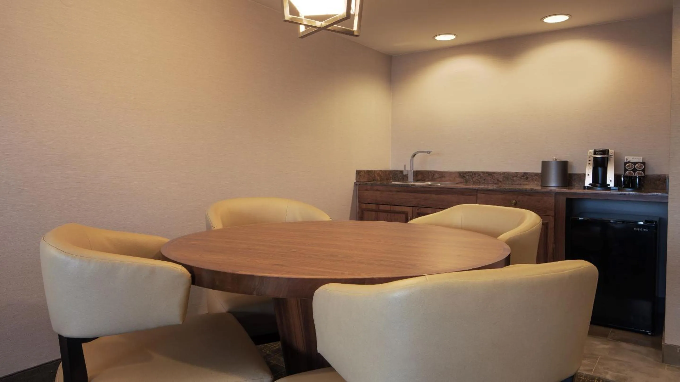 Seating area in Circus Circus Reno Hotel Casino at THE ROW