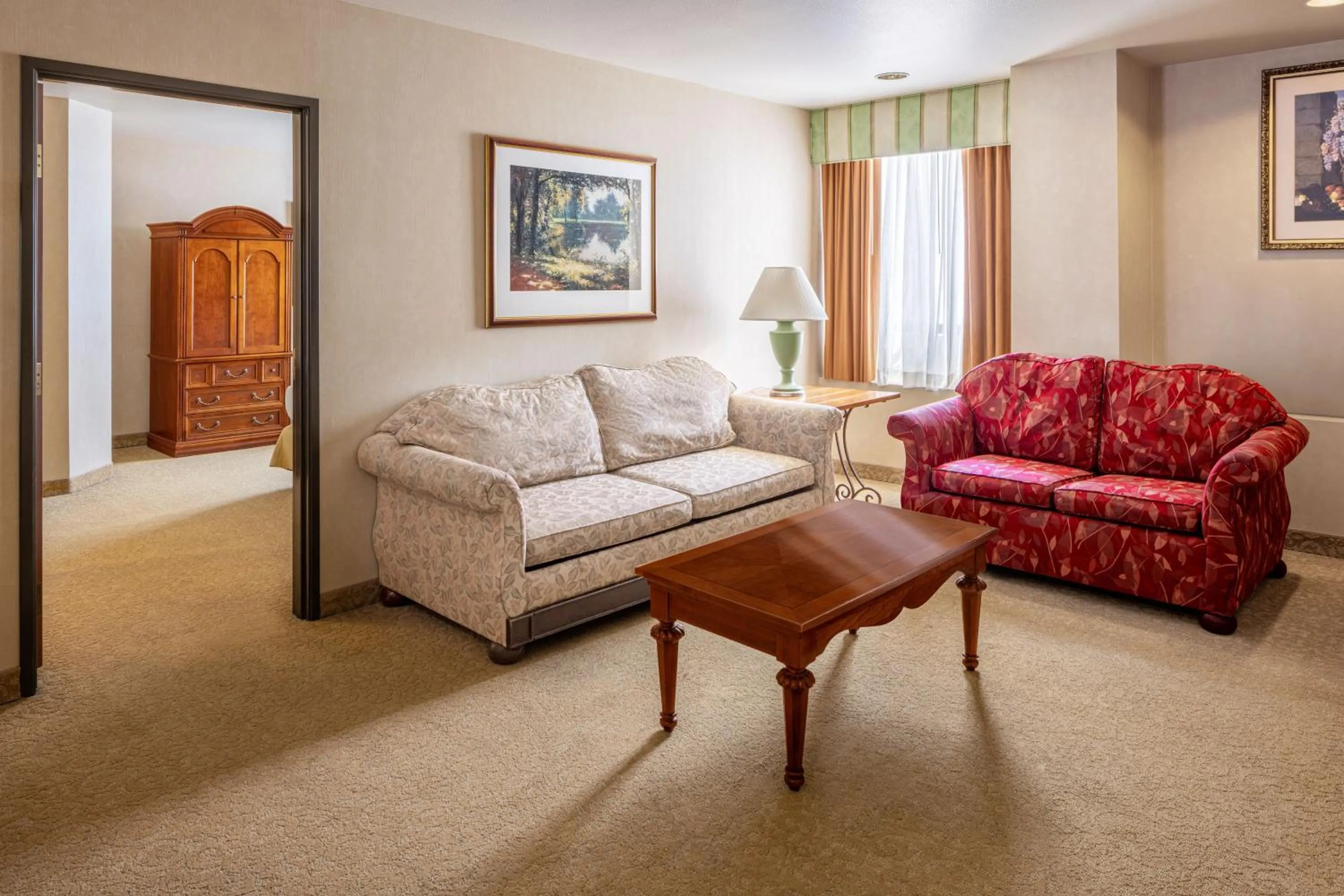 Living room in Circus Circus Reno Hotel Casino at THE ROW