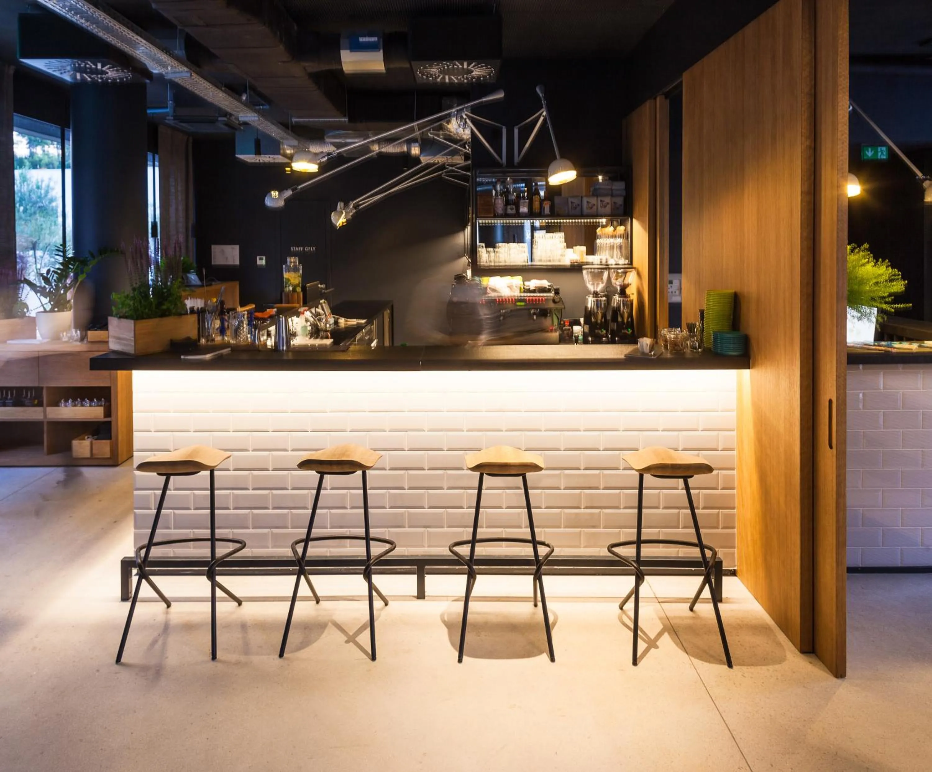 Lounge or bar in One Suite Hotel