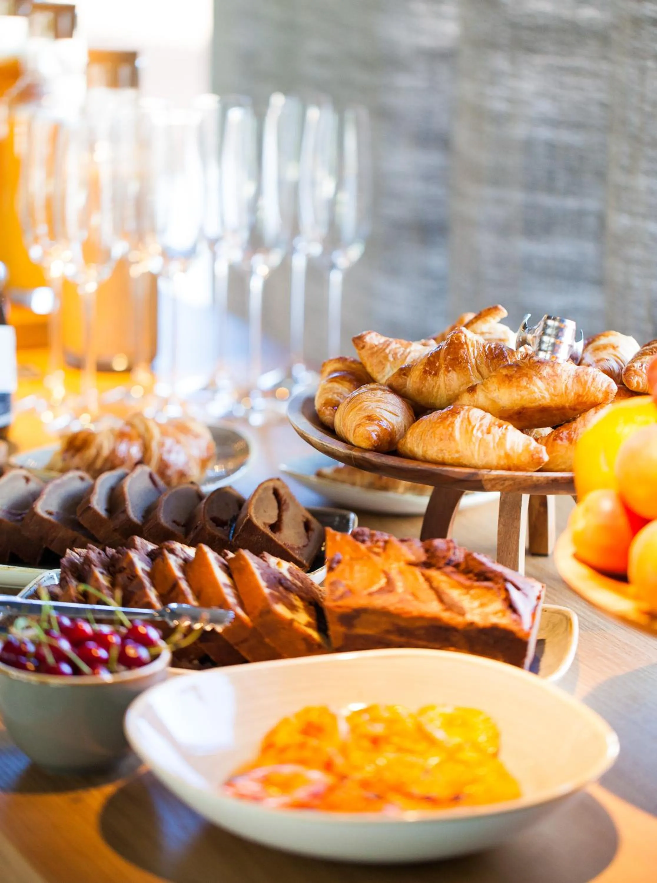 Food and drinks in One Suite Hotel