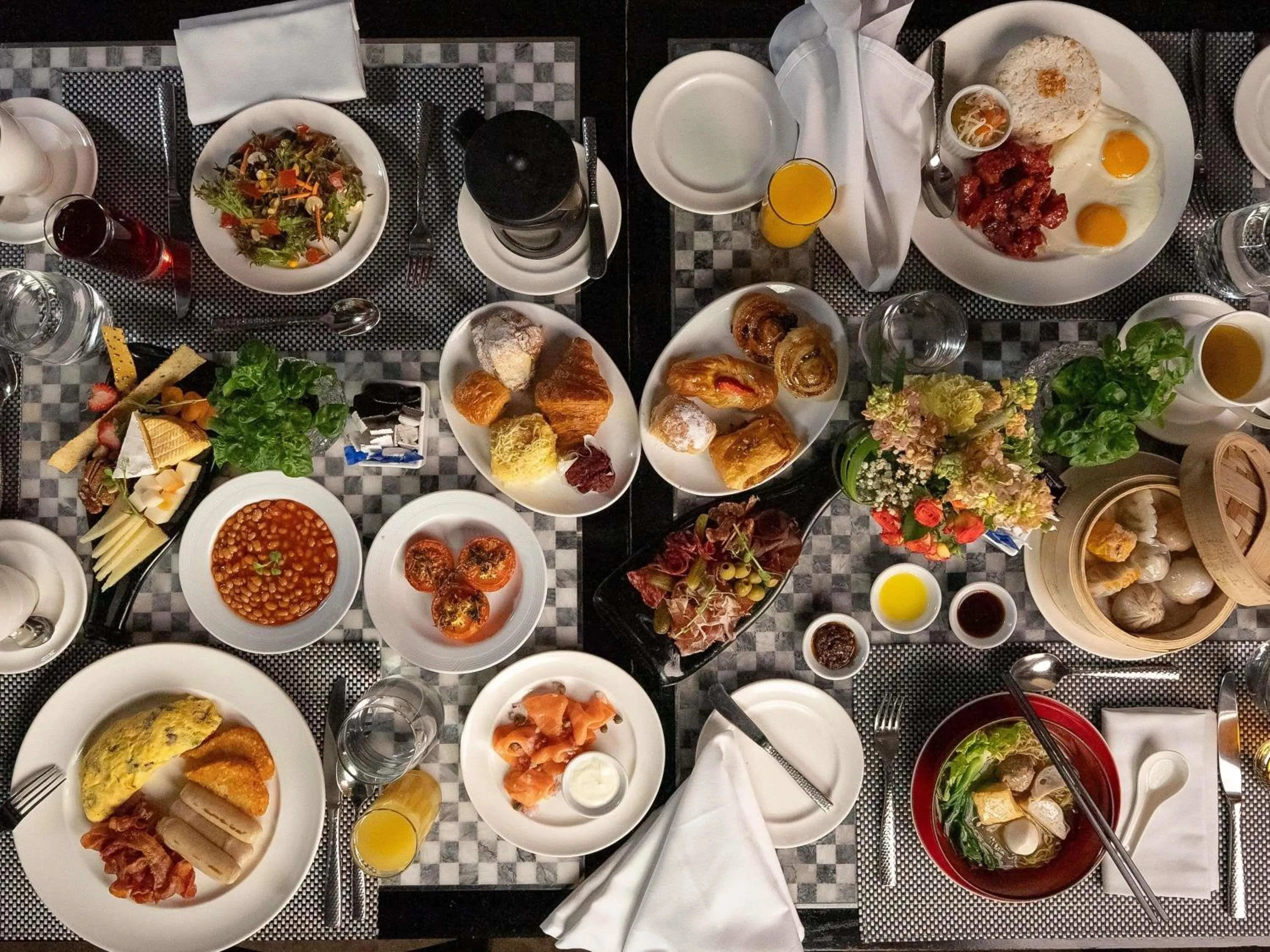 Breakfast in Sofitel Philippine Plaza Manila