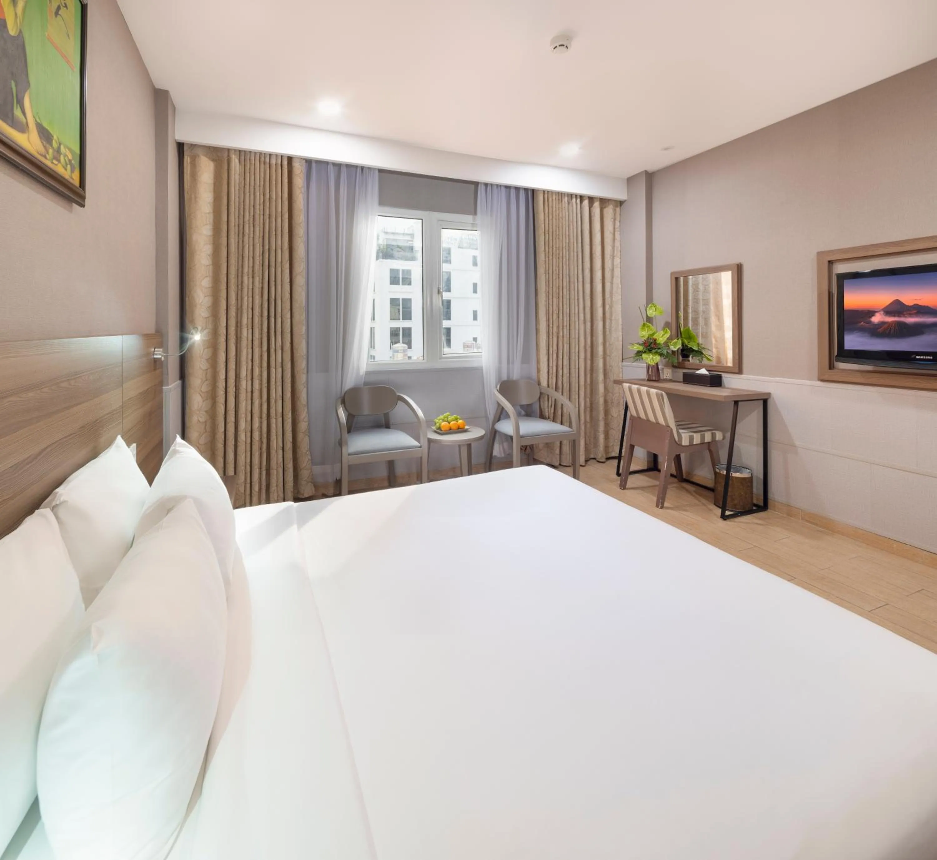 Guests, Bed in Sen Viet Hotel