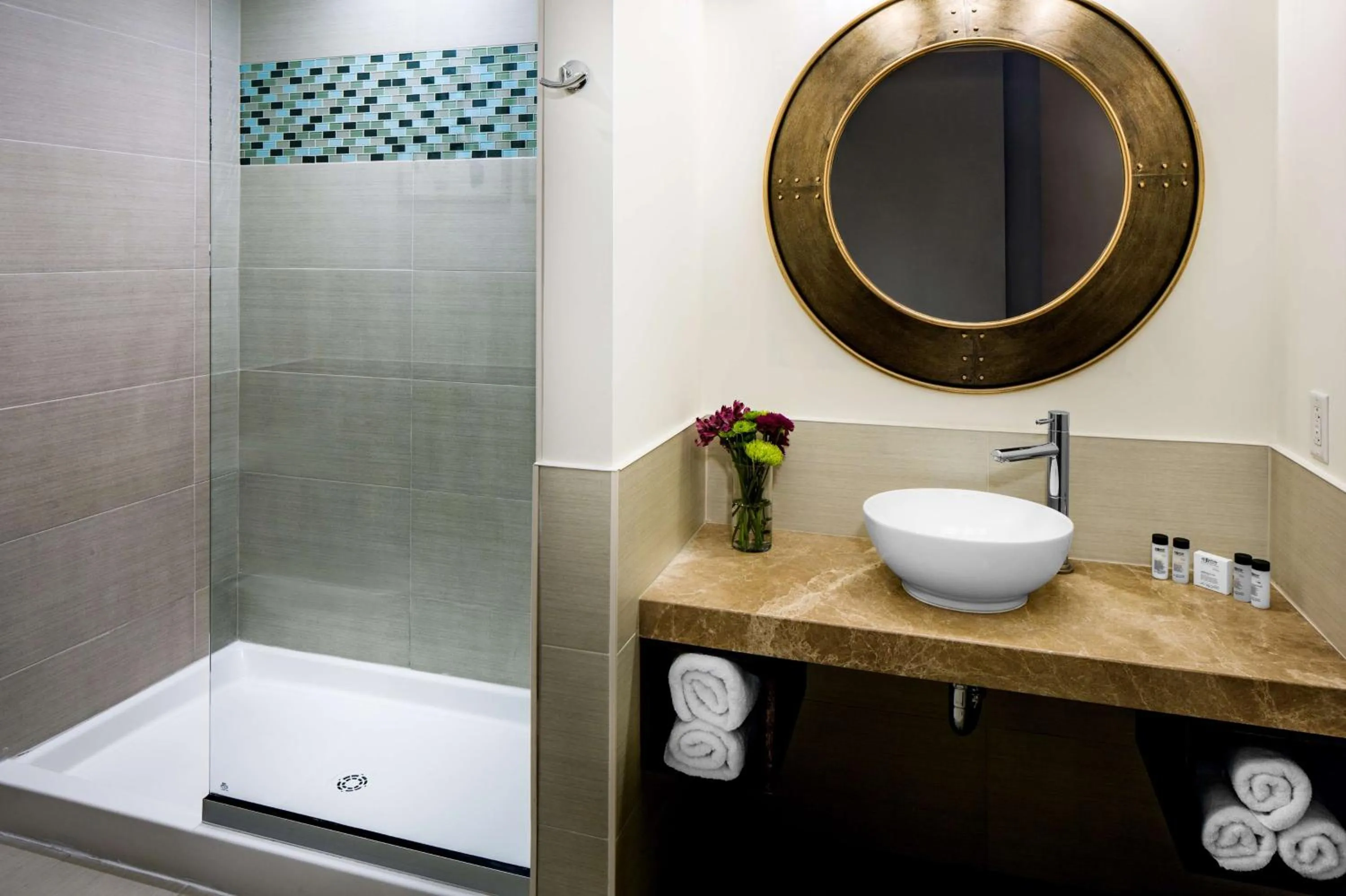 Shower in Watt Hotel Tapestry Collection by Hilton