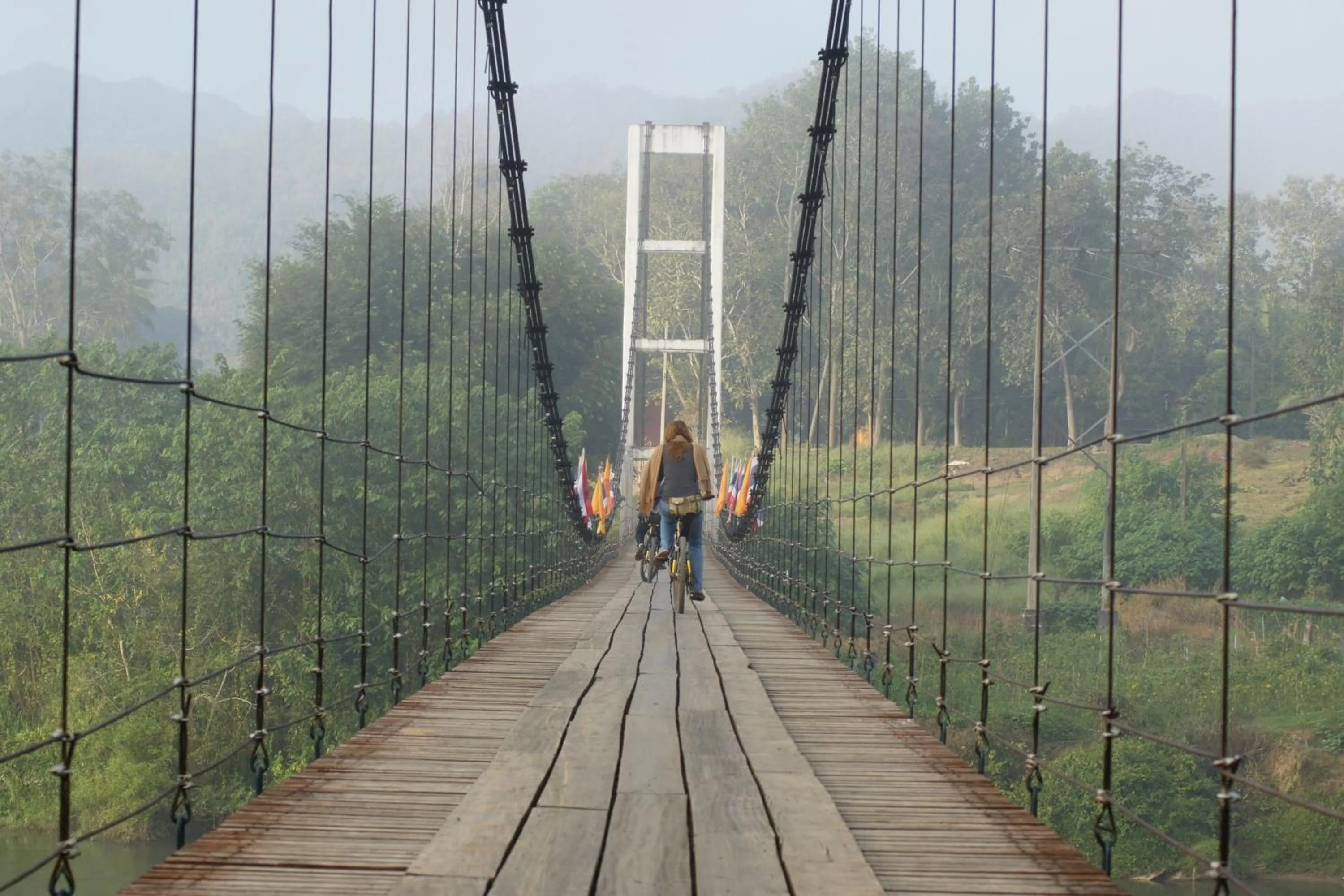 Neighbourhood in Hintok River Camp