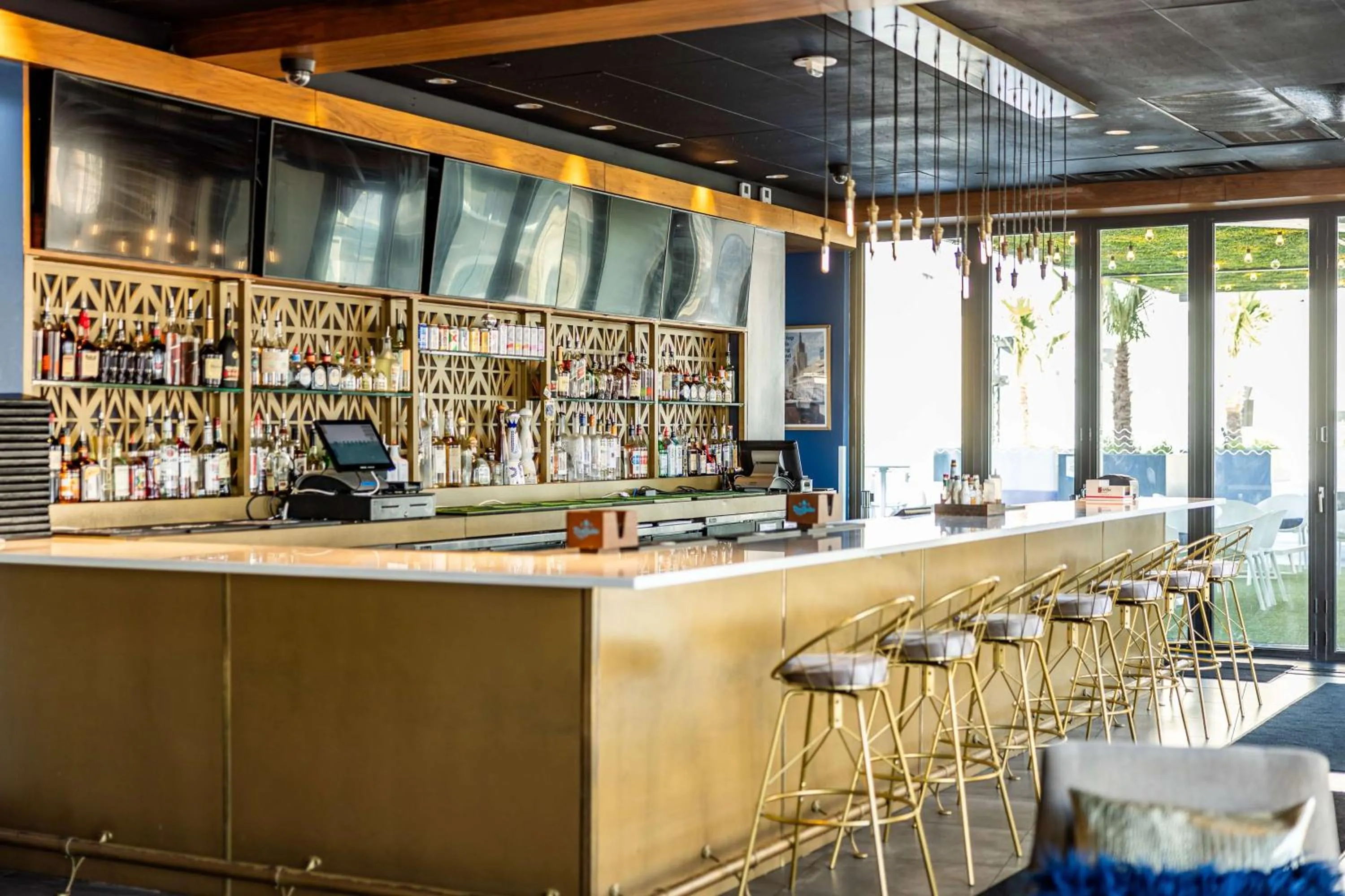 Restaurant/places to eat in The Statler Dallas, Curio Collection By Hilton