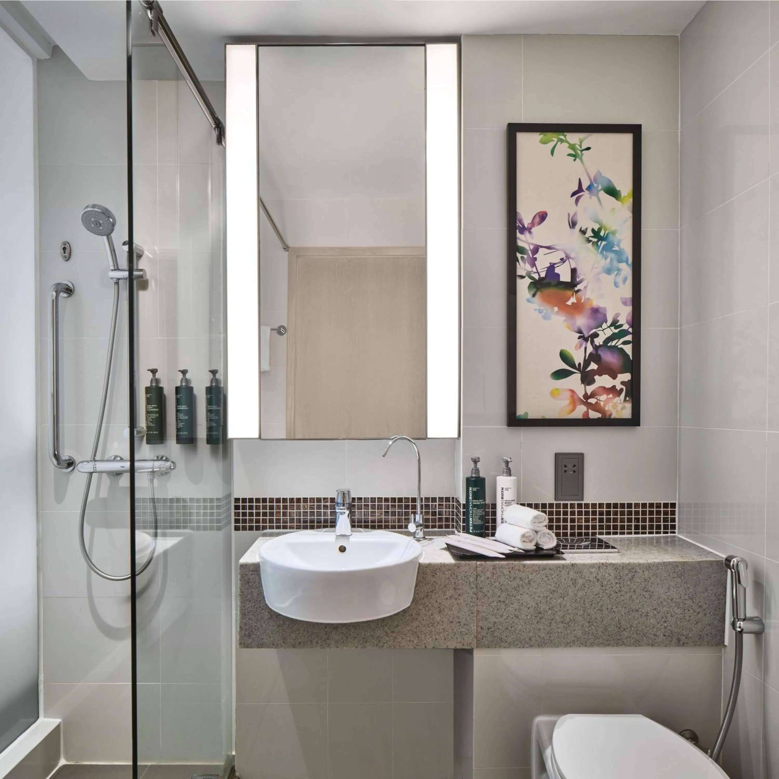 Bathroom in Hilton Garden Inn Singapore Serangoon
