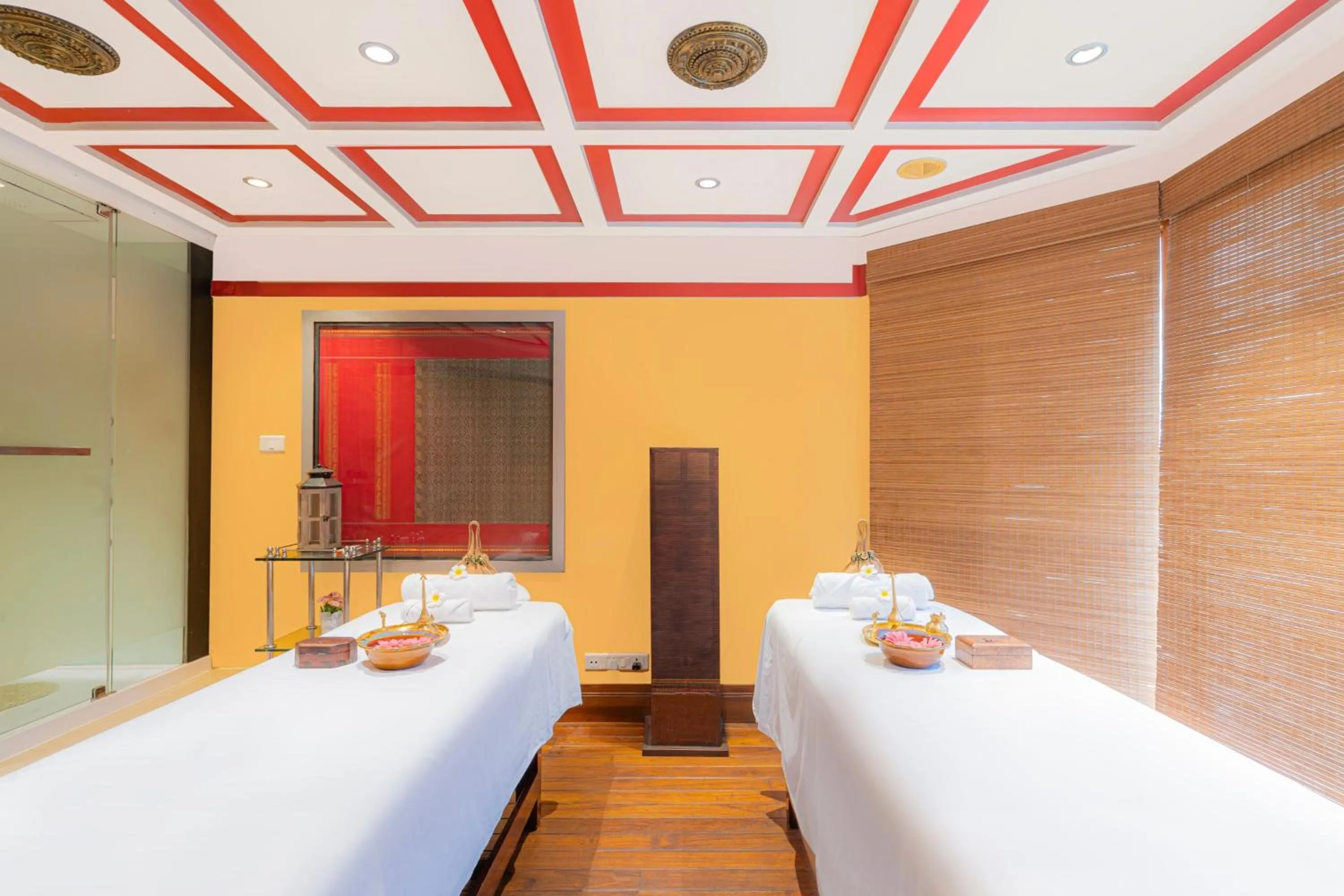 Spa and wellness centre/facilities, Bed in Hyderabad Marriott Hotel & Convention Centre