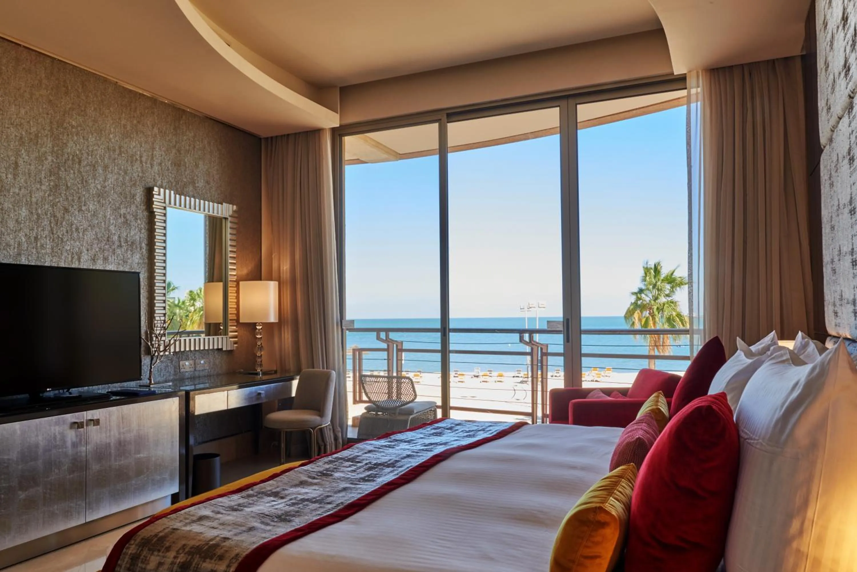 Bedroom, Bed in Marina Hotel