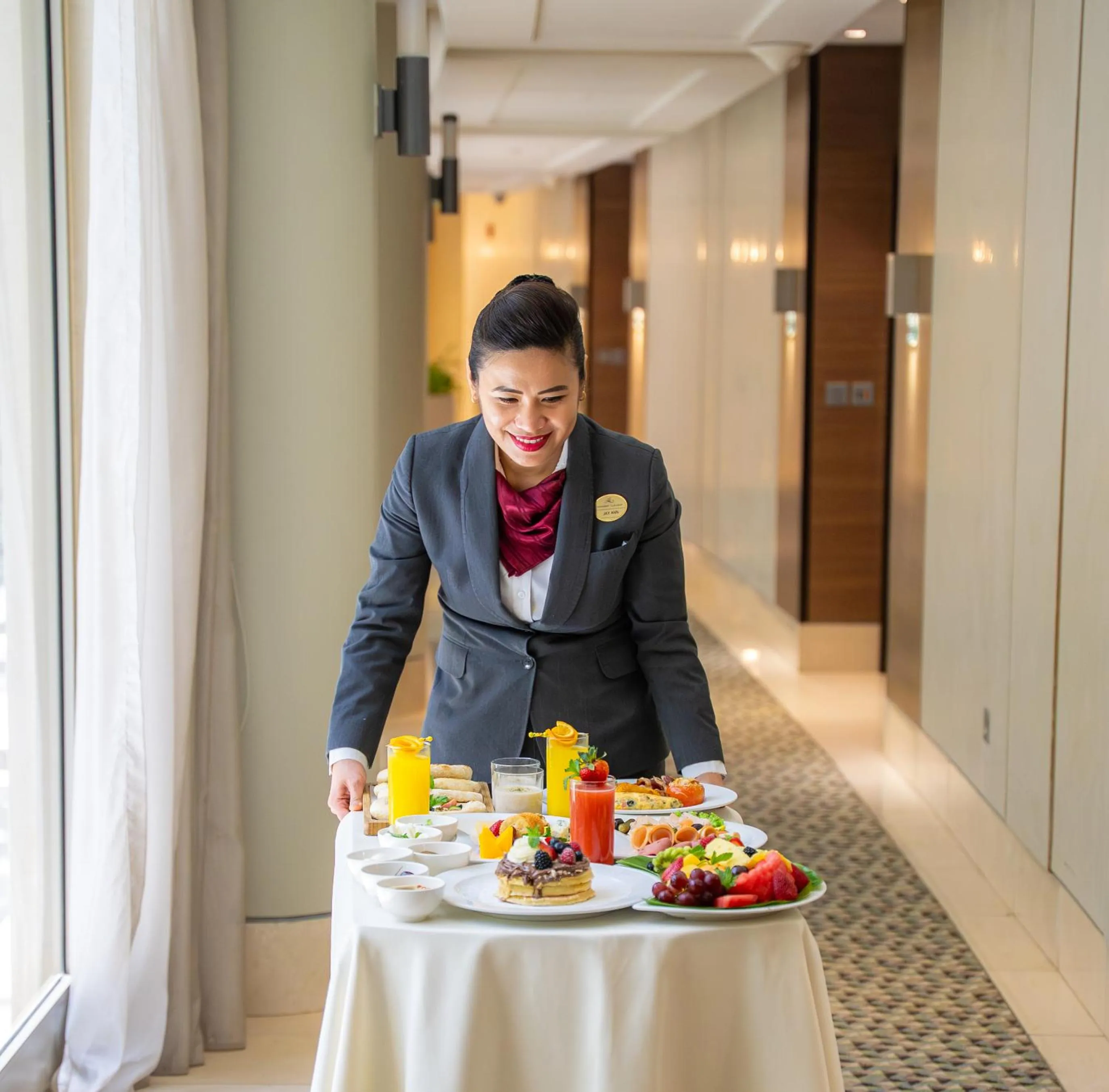 Food and drinks in Marina Hotel