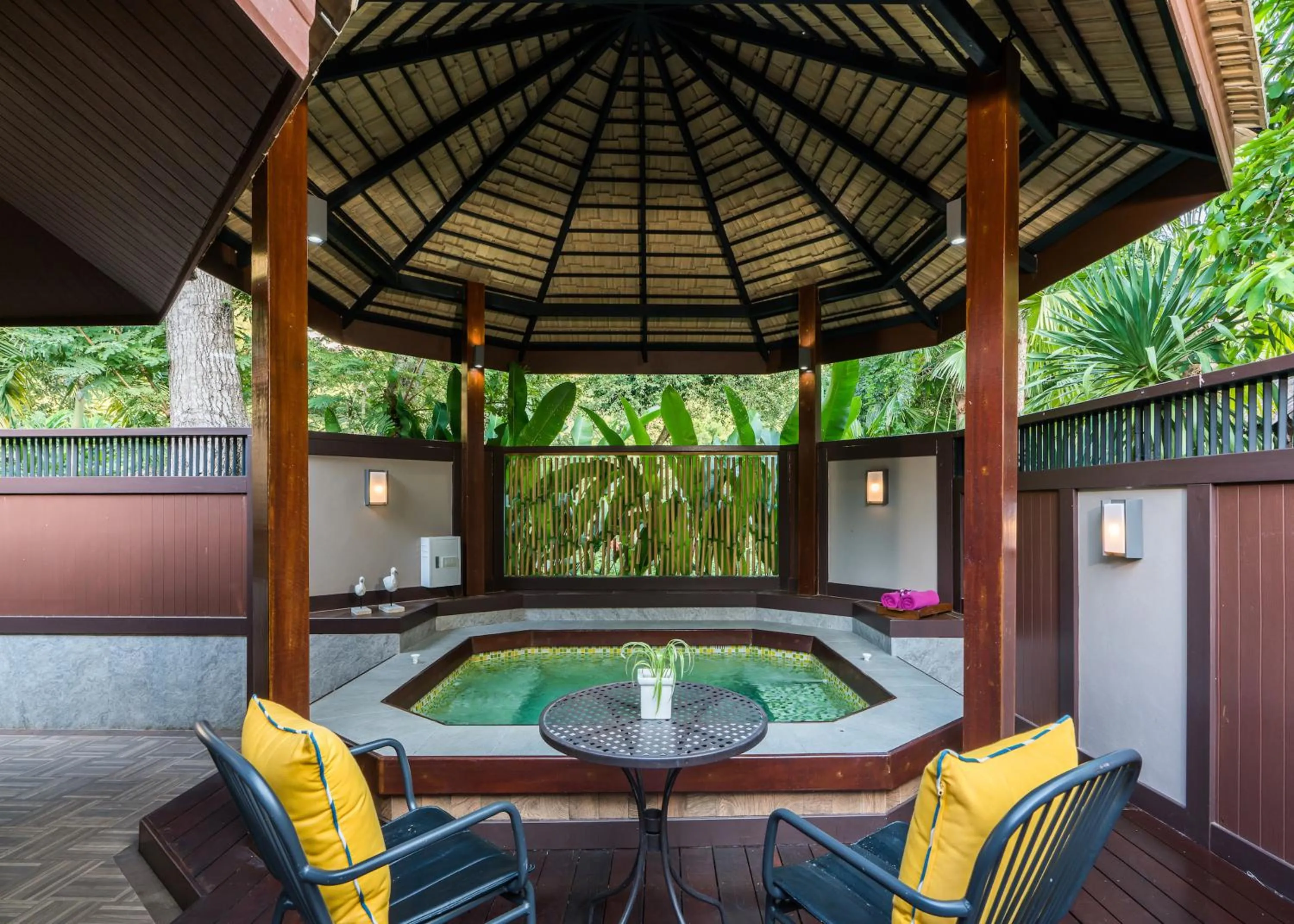 Seating area in River Kwai Resotel