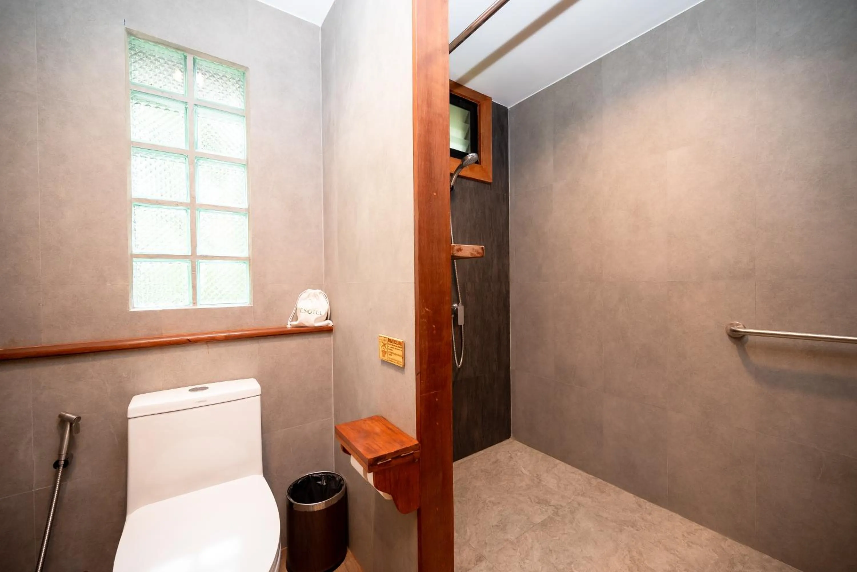 Shower in River Kwai Resotel