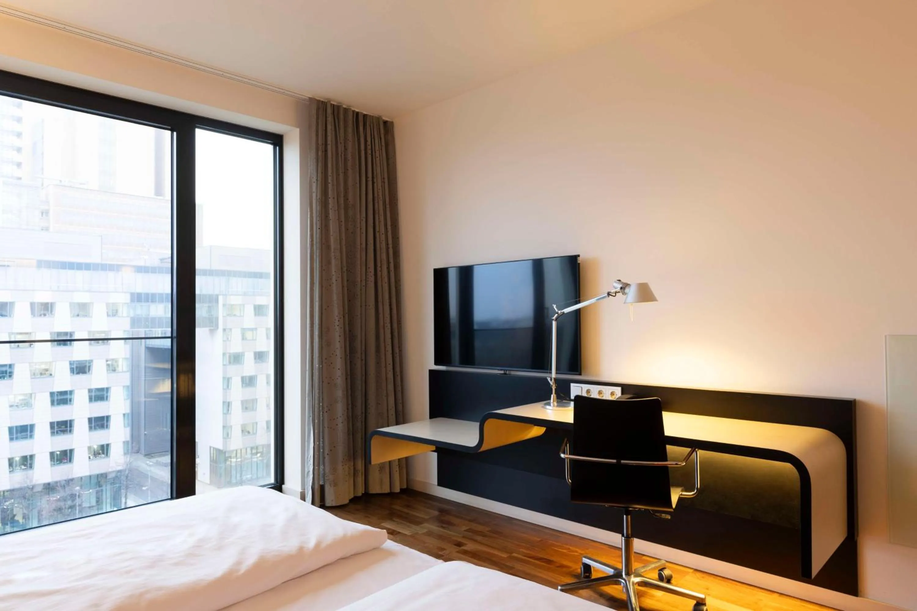 Bedroom, Bed in Scandic Berlin Potsdamer Platz