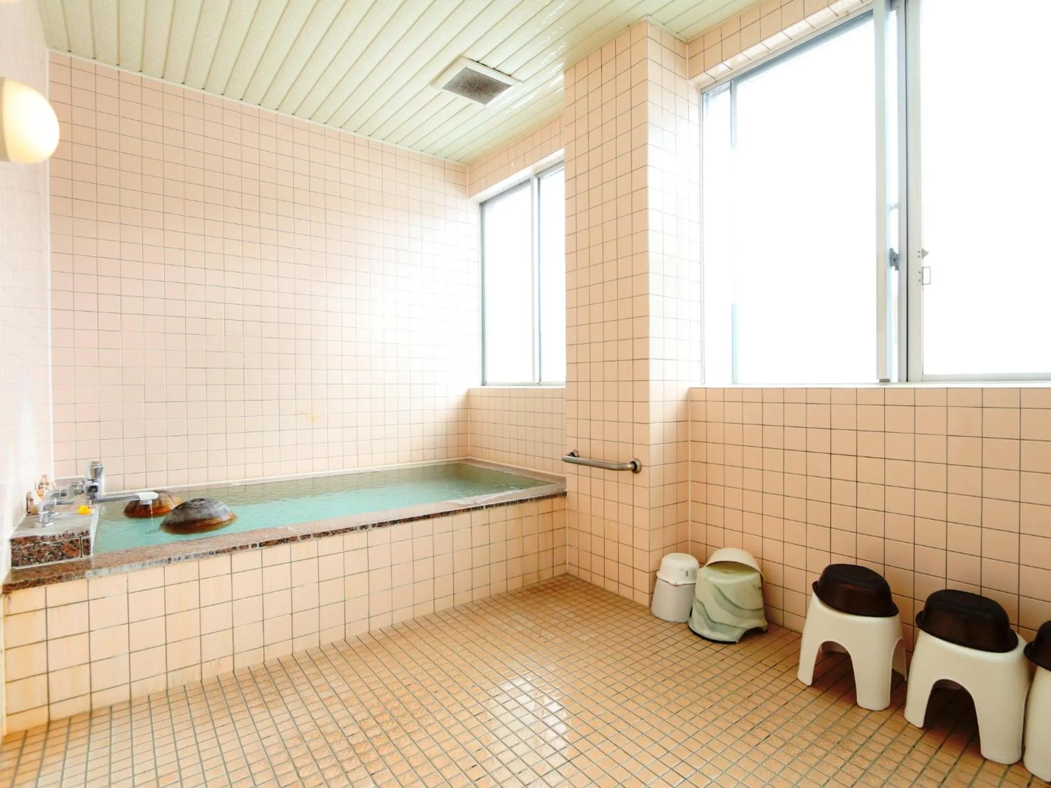 Hot Spring Bath in Komao