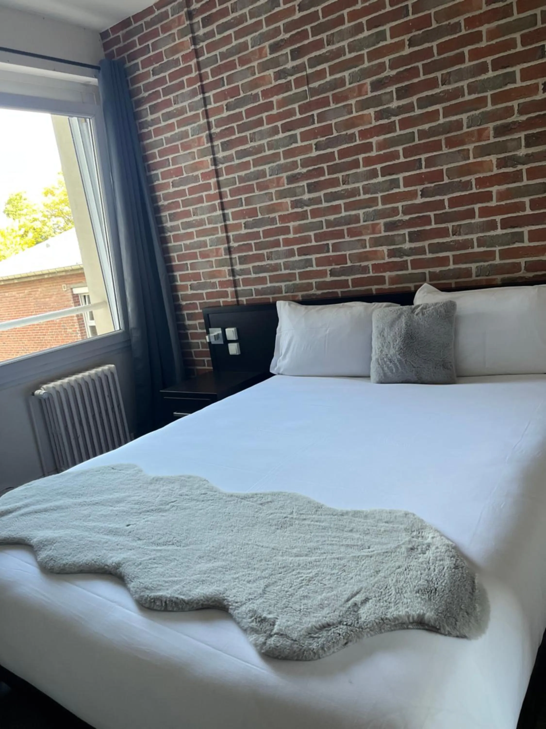 Bedroom, Bed in Hotel Au Spatial