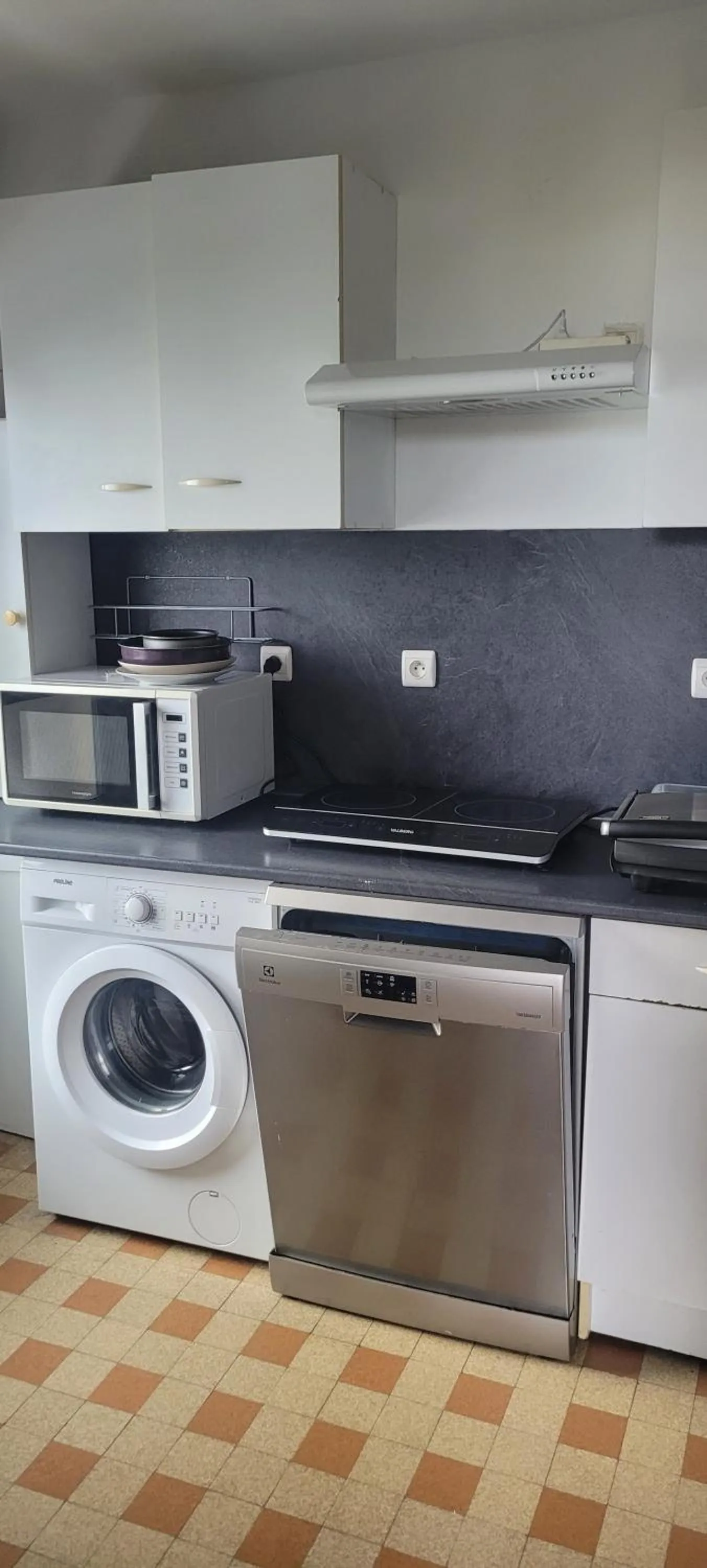 stove in Hotel Au Spatial