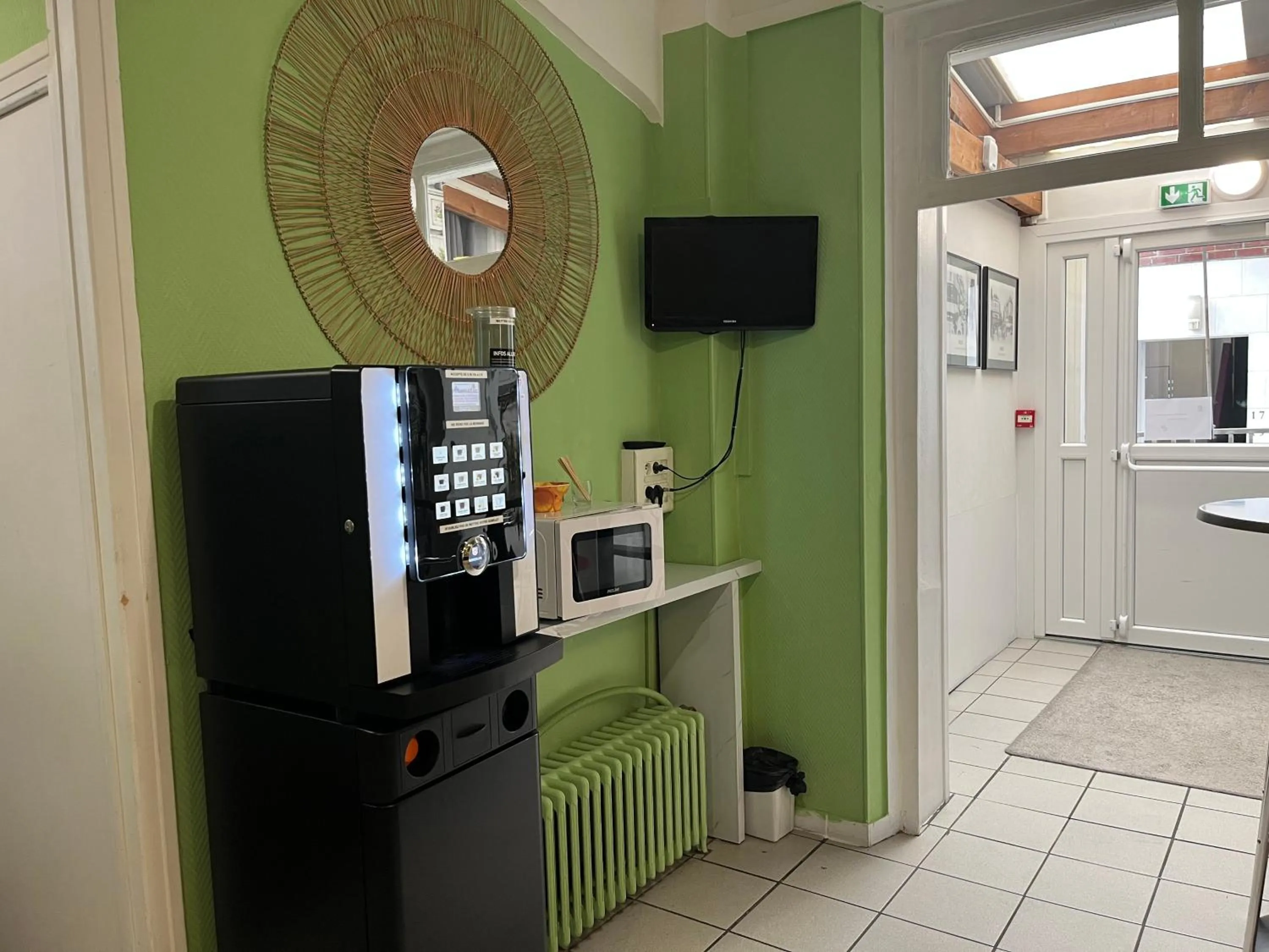 Property building in Hotel Au Spatial