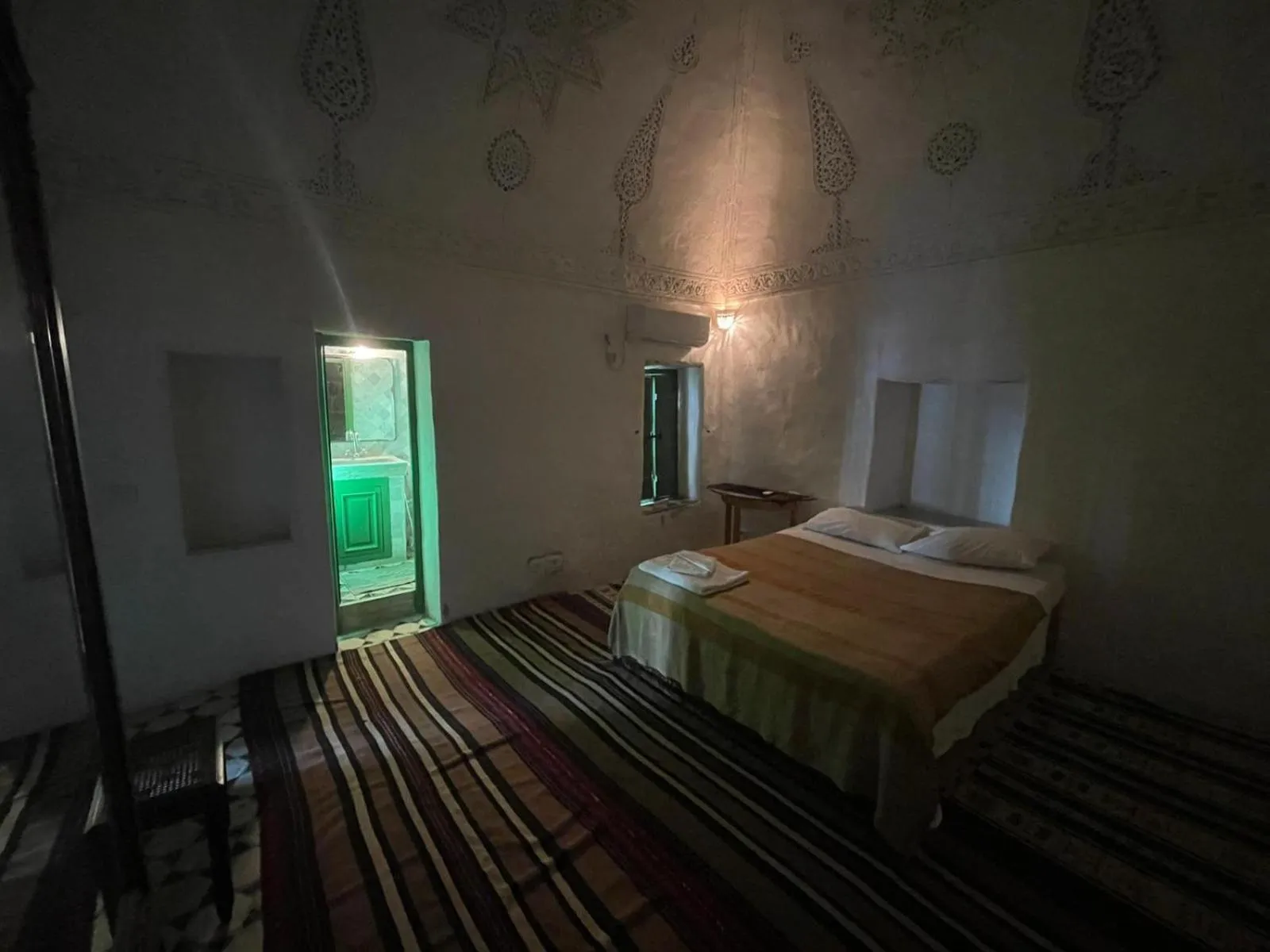 Photo of the whole room, Bed in Dar Hayder-la Medina