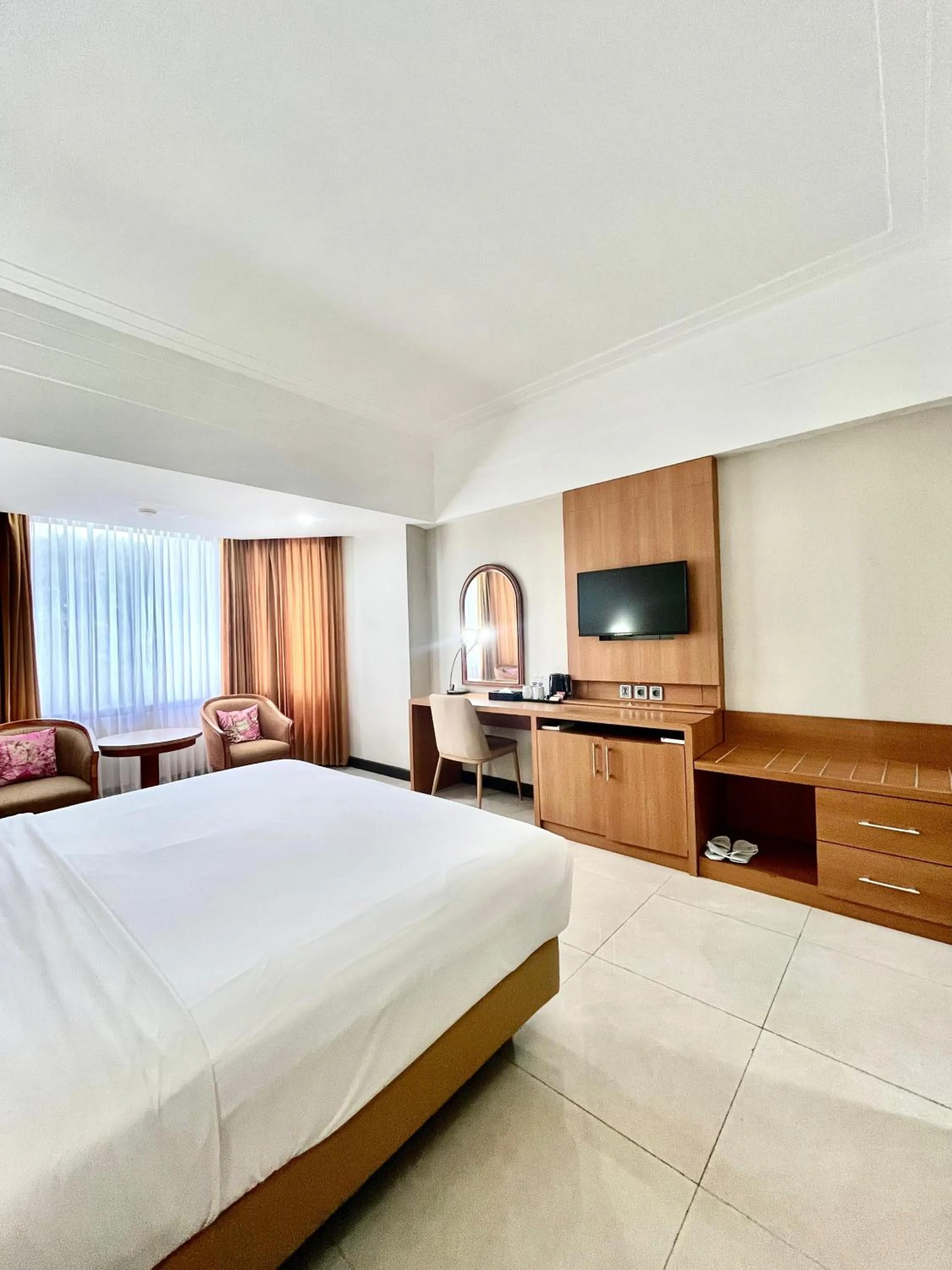 Bedroom, Bed in Horison Ultima Bandung