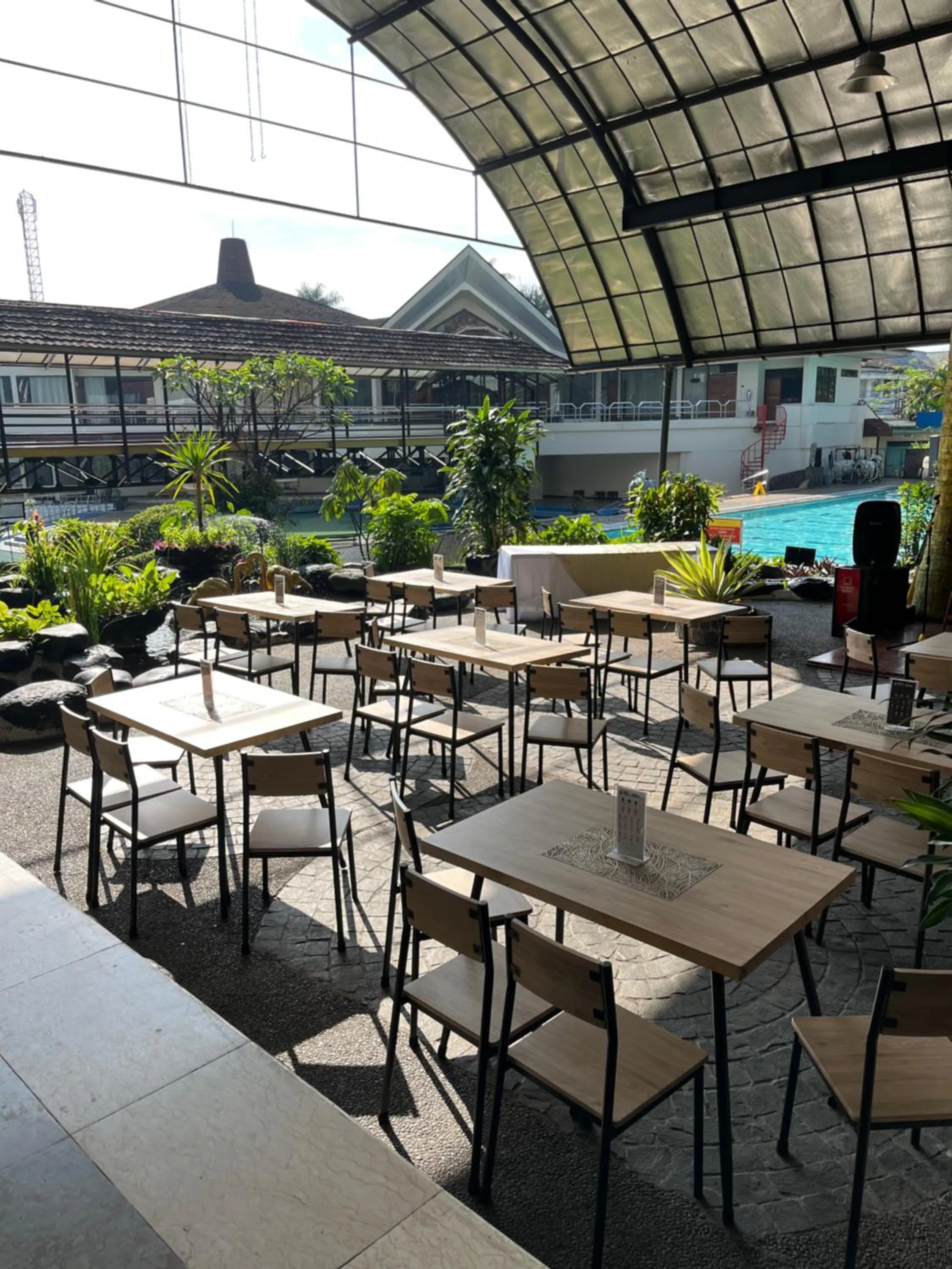 Restaurant/places to eat in Horison Ultima Bandung