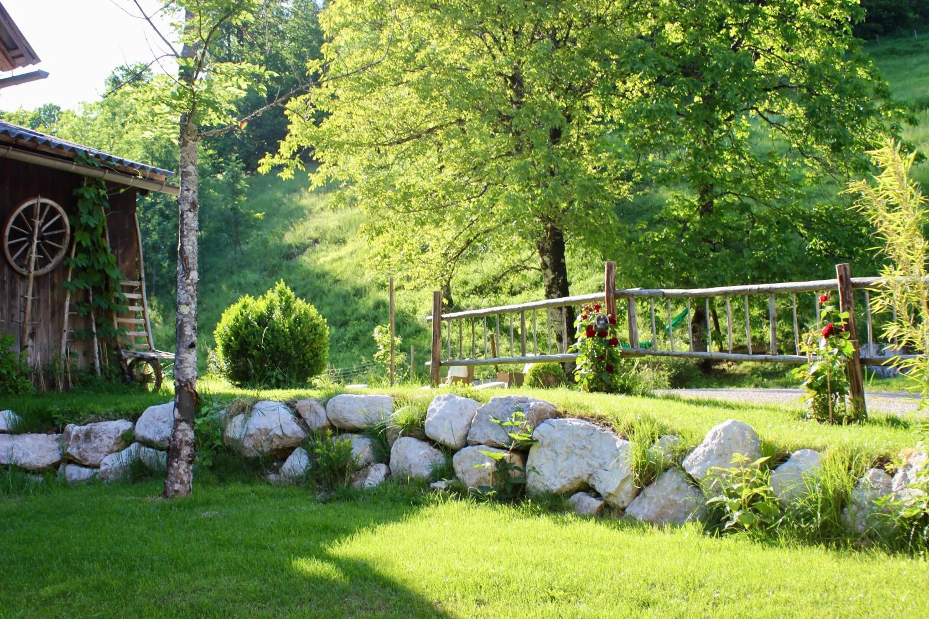 Garden in Chalet am Sonnenhang