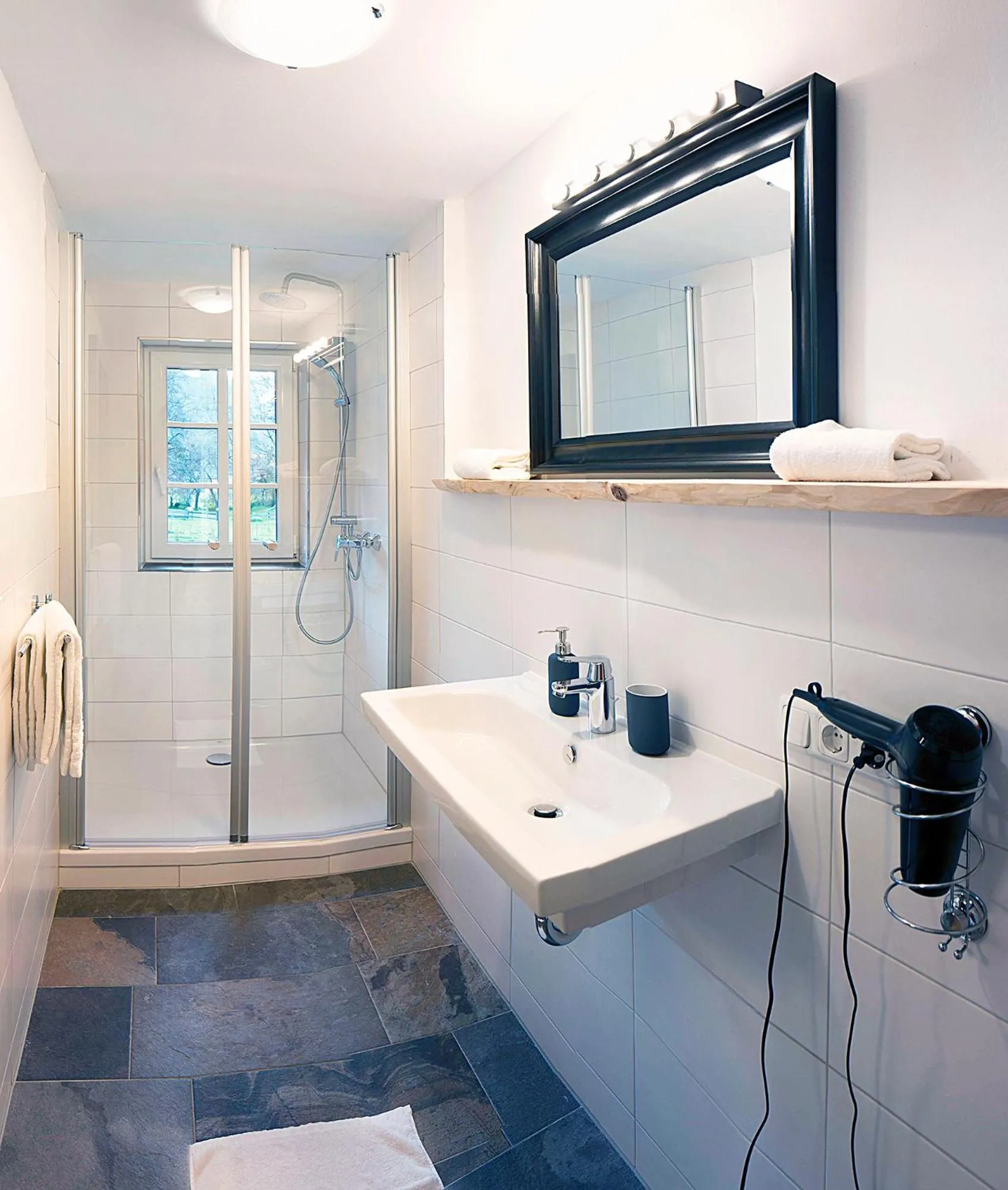 Bathroom in Chalet am Sonnenhang