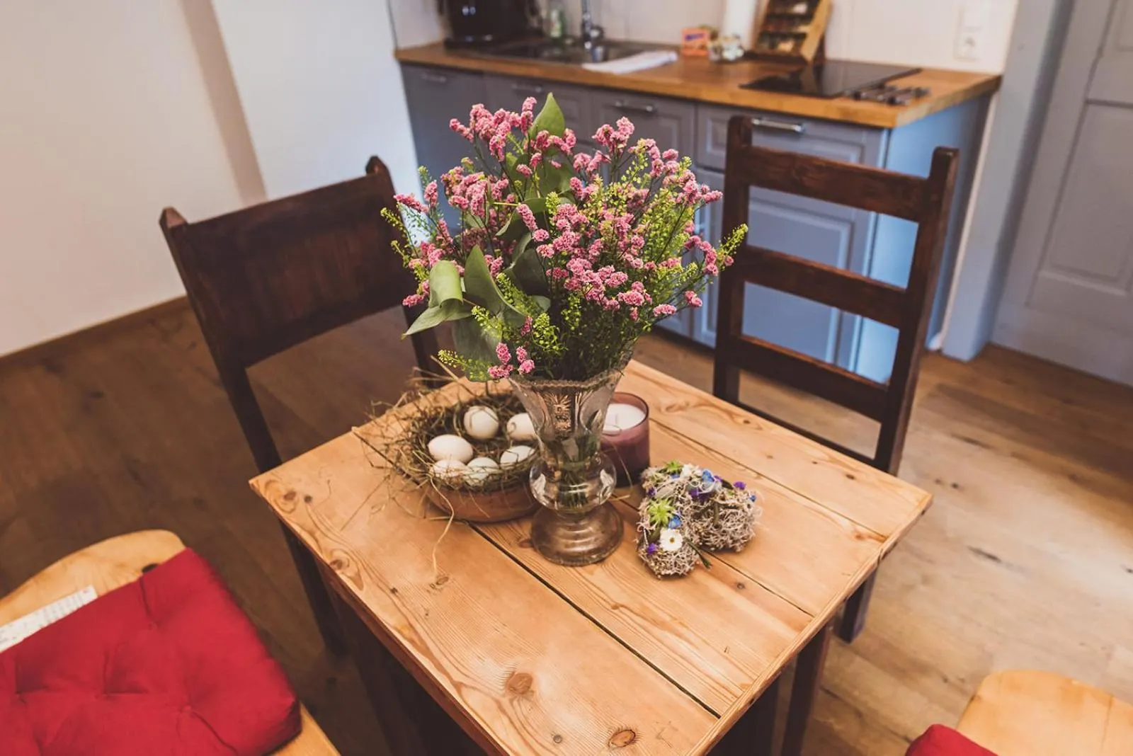 Dining area in Chalet am Sonnenhang