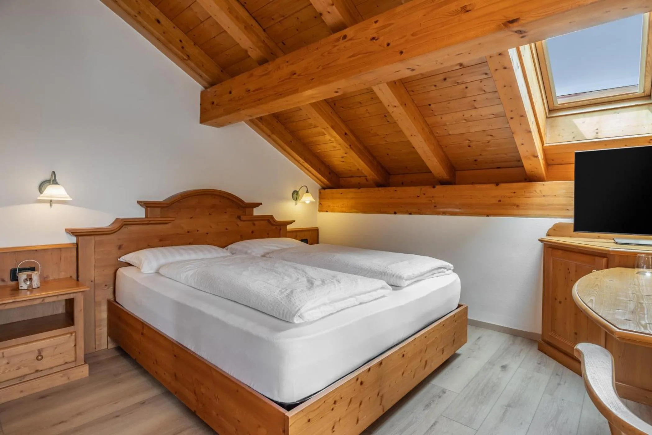 Bedroom, Bed in Hotel Tirol- Natural Idyll