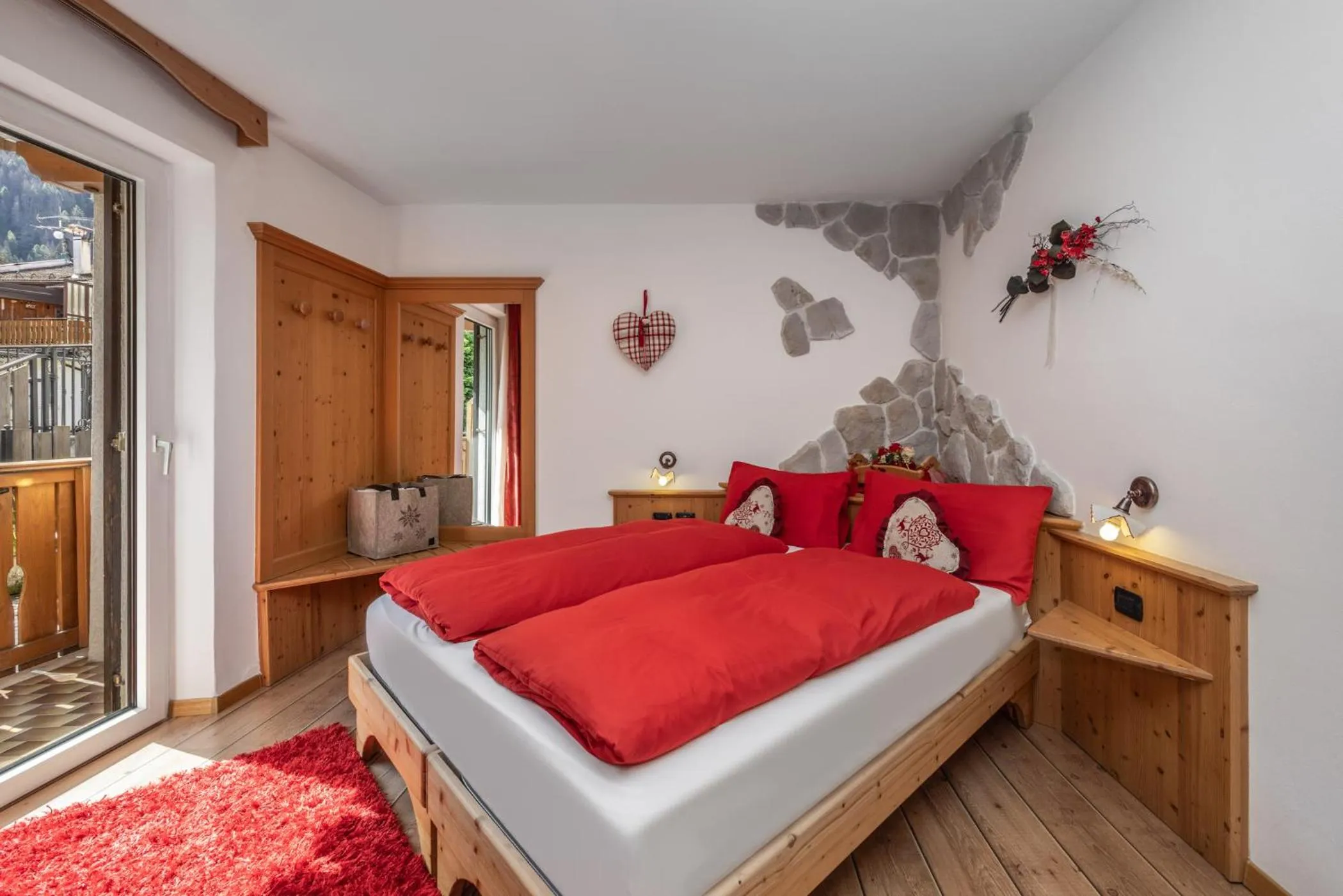 Bedroom, Bed in Hotel Tirol- Natural Idyll