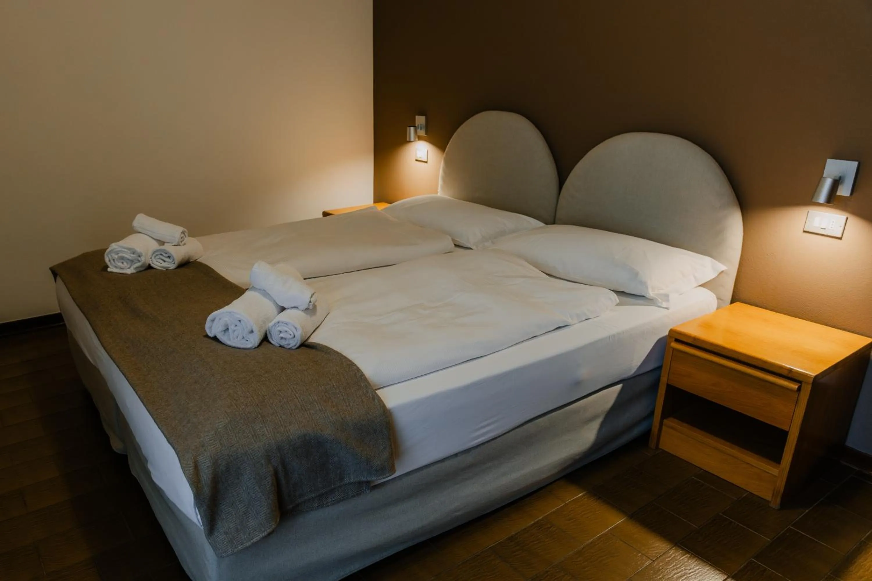 Bedroom, Bed in Hotel Costaverde "ai Roni"