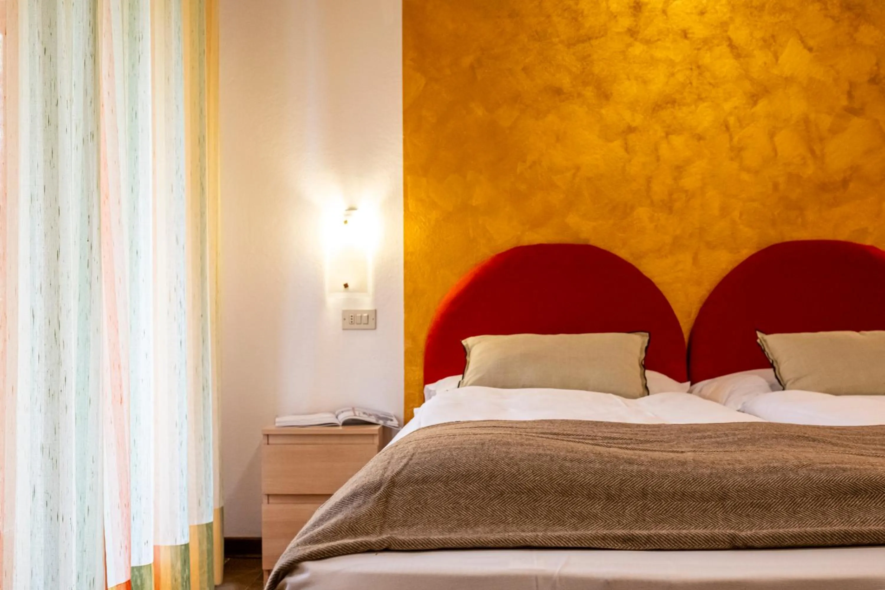 Bedroom, Bed in Hotel Costaverde "ai Roni"