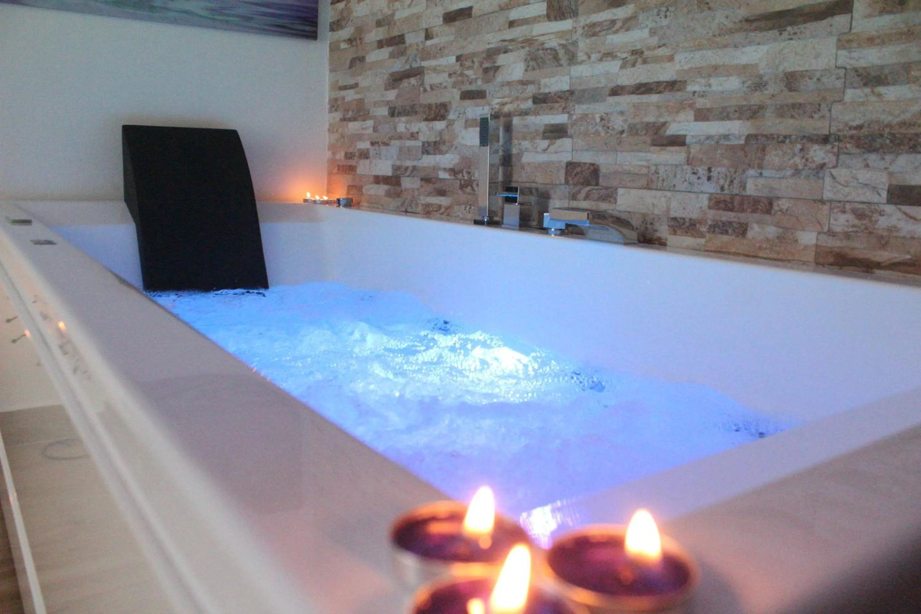 Hot Tub in B&B Verzavò