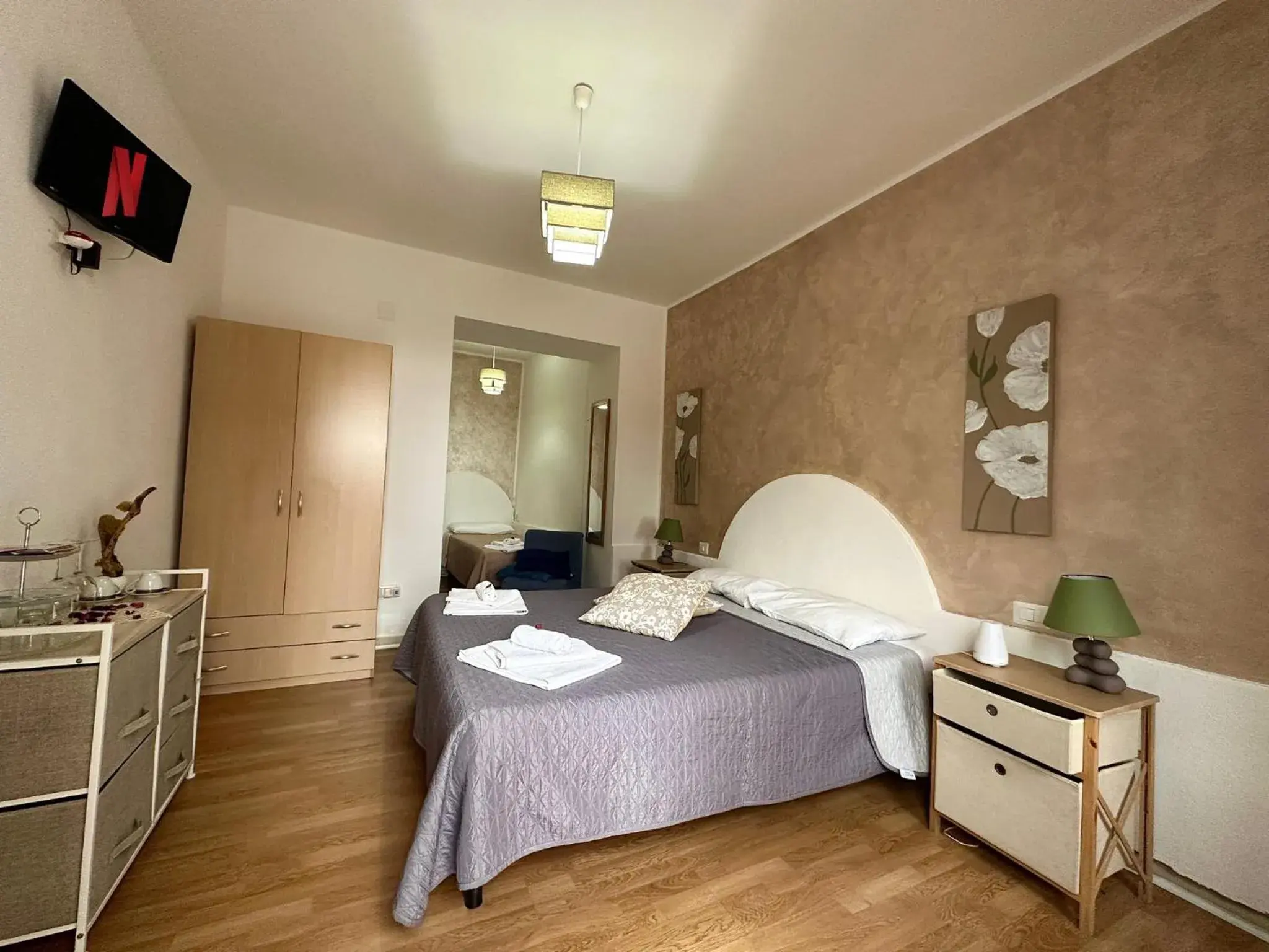 Triple Room in B&B Verzavò Triple Room in B&B Verzavò